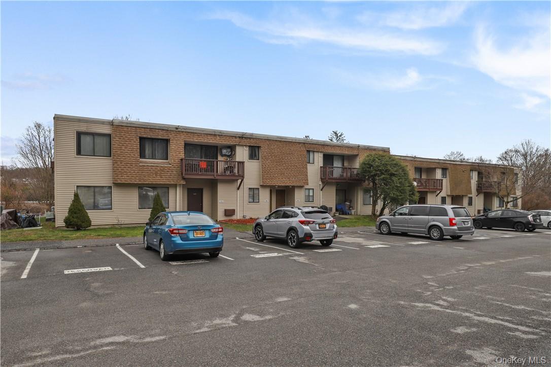 #17 photo, 305 Vista On The Lake, Carmel , NY 10512