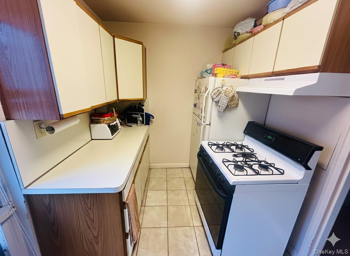 #3 photo, 470 Tuckahoe Road 3B 470 Tuckahoe, Yonkers , NY 10710