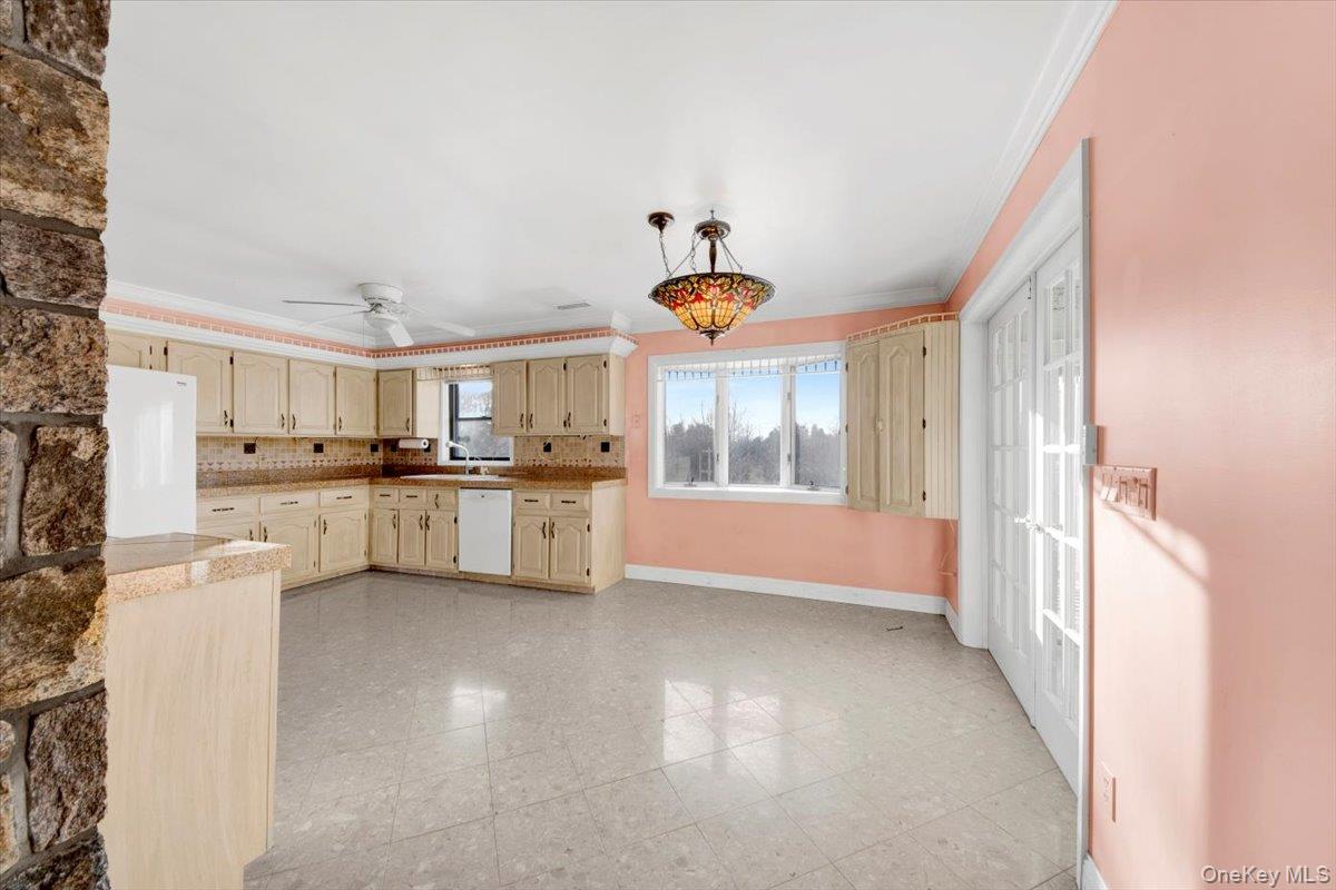 #9 photo, 747 Milltown Road, Brewster , NY 10509