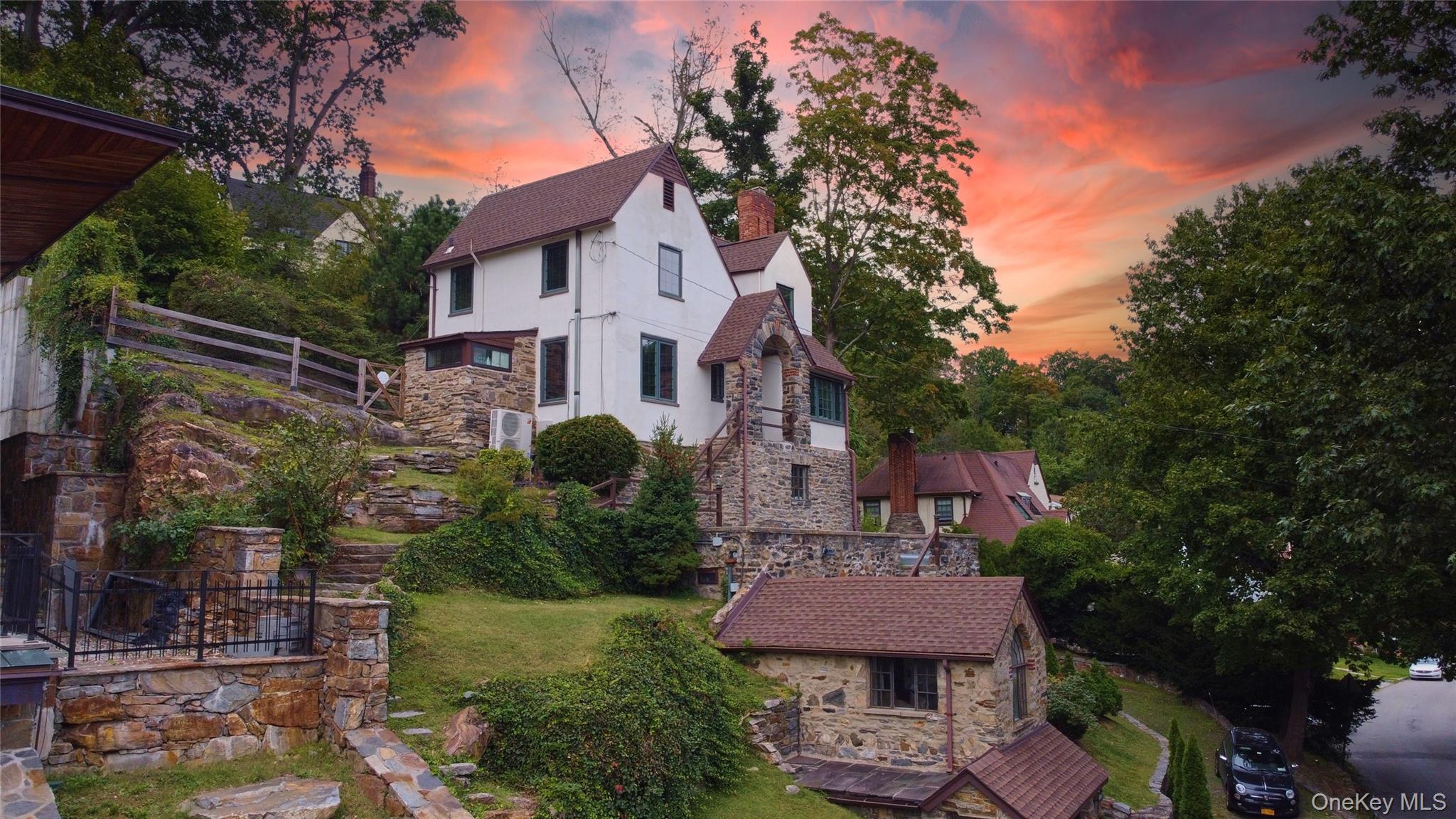 #3 photo, 7 Avondale Road, Yonkers , NY 10710