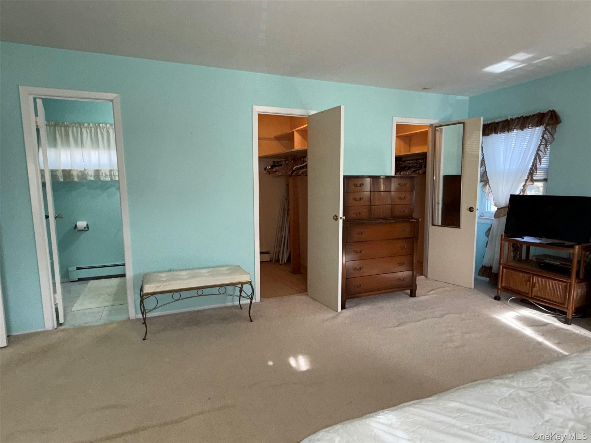 #17 photo, 15 Sherry Lane, Hauppauge , NY 11788