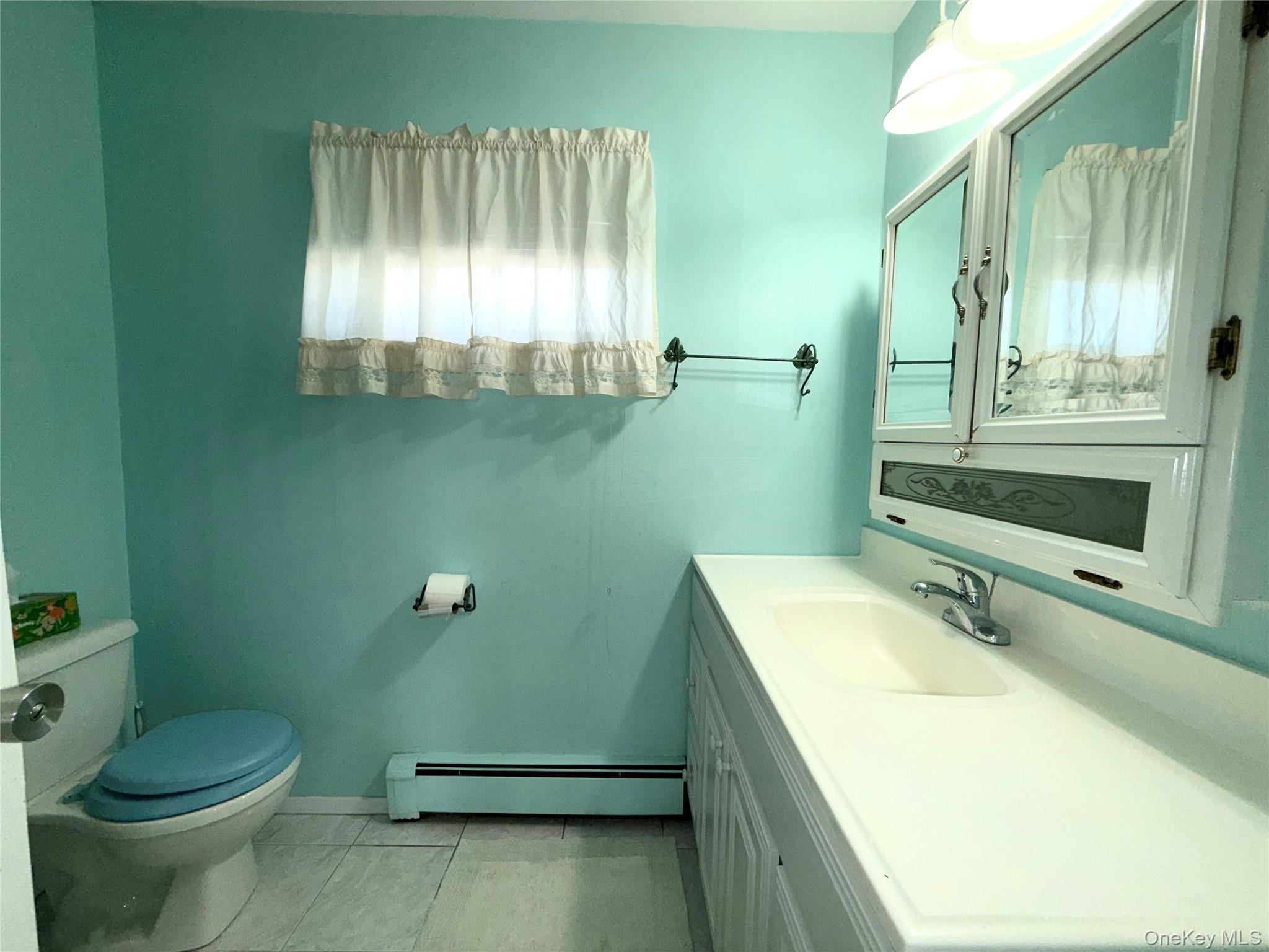 #19 photo, 15 Sherry Lane, Hauppauge , NY 11788