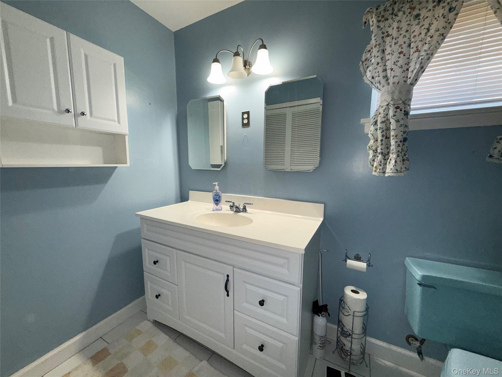 #20 photo, 15 Sherry Lane, Hauppauge , NY 11788