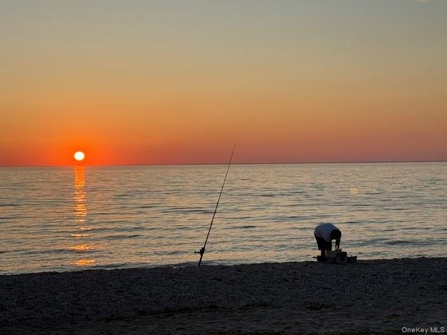 #4 photo, 25 Miami Avenue, Peconic , NY 11958