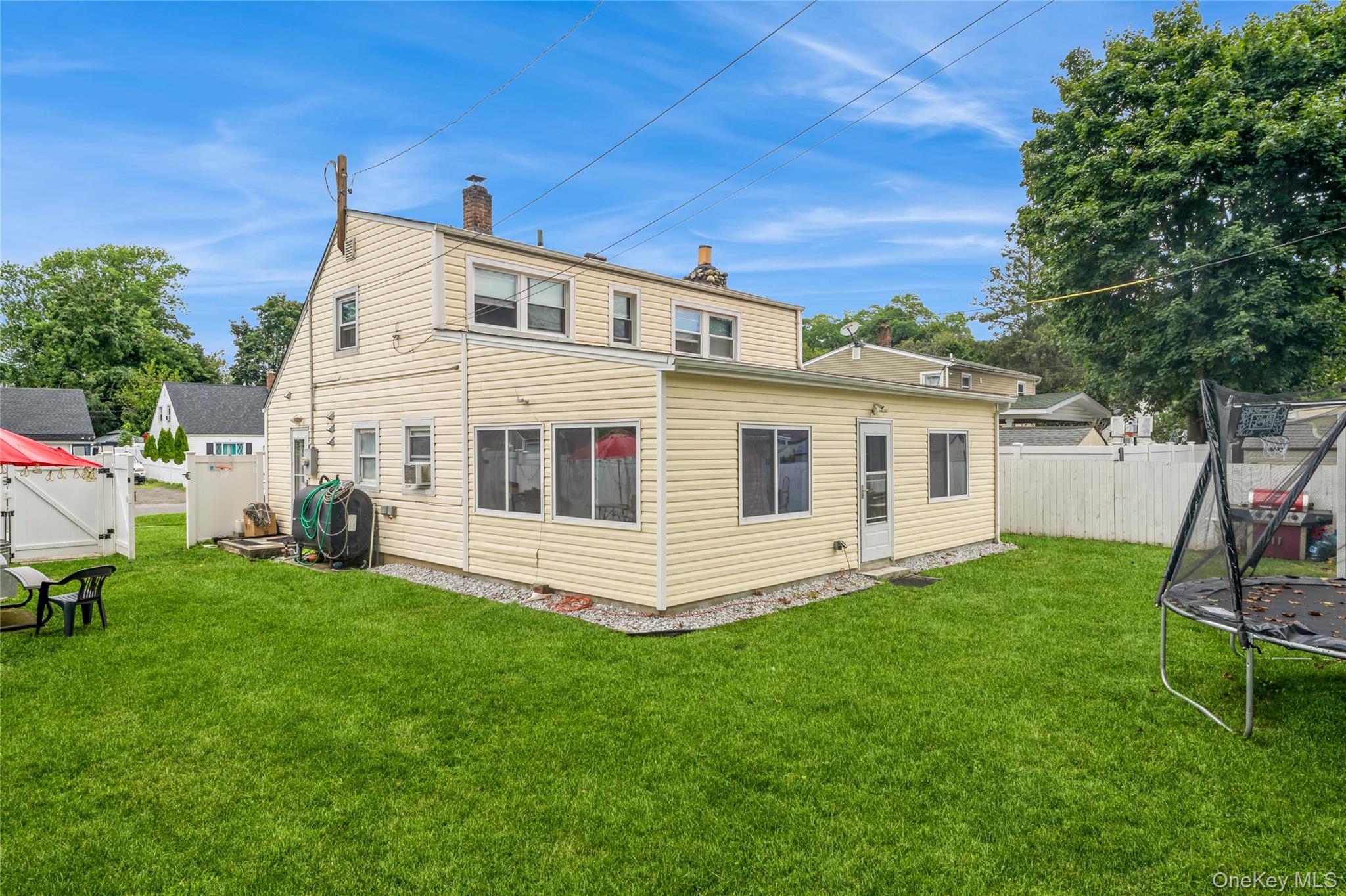 #19 photo, 13 Floral Lane, Westbury , NY 11590