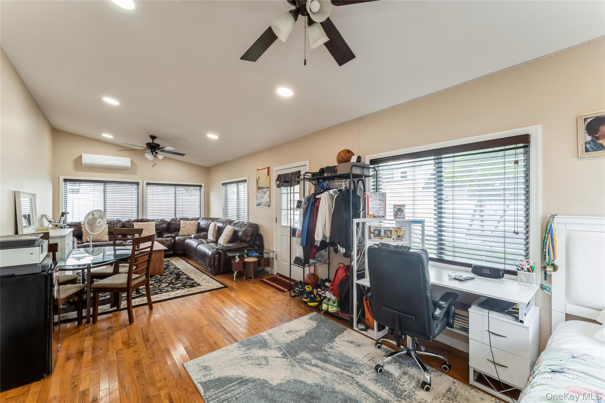 #8 photo, 13 Floral Lane, Westbury , NY 11590