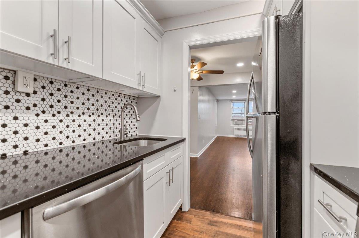 #18 photo, 510 DuBois Avenue, Valley Stream , NY 11581