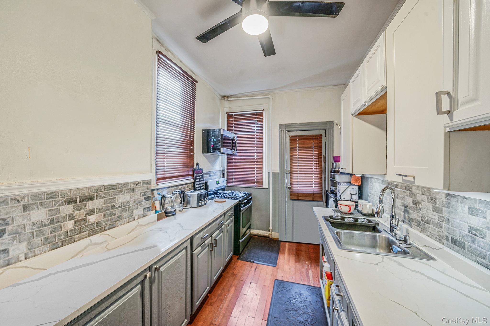 #9 photo, 37 Grant Avenue, Brooklyn , NY 11208