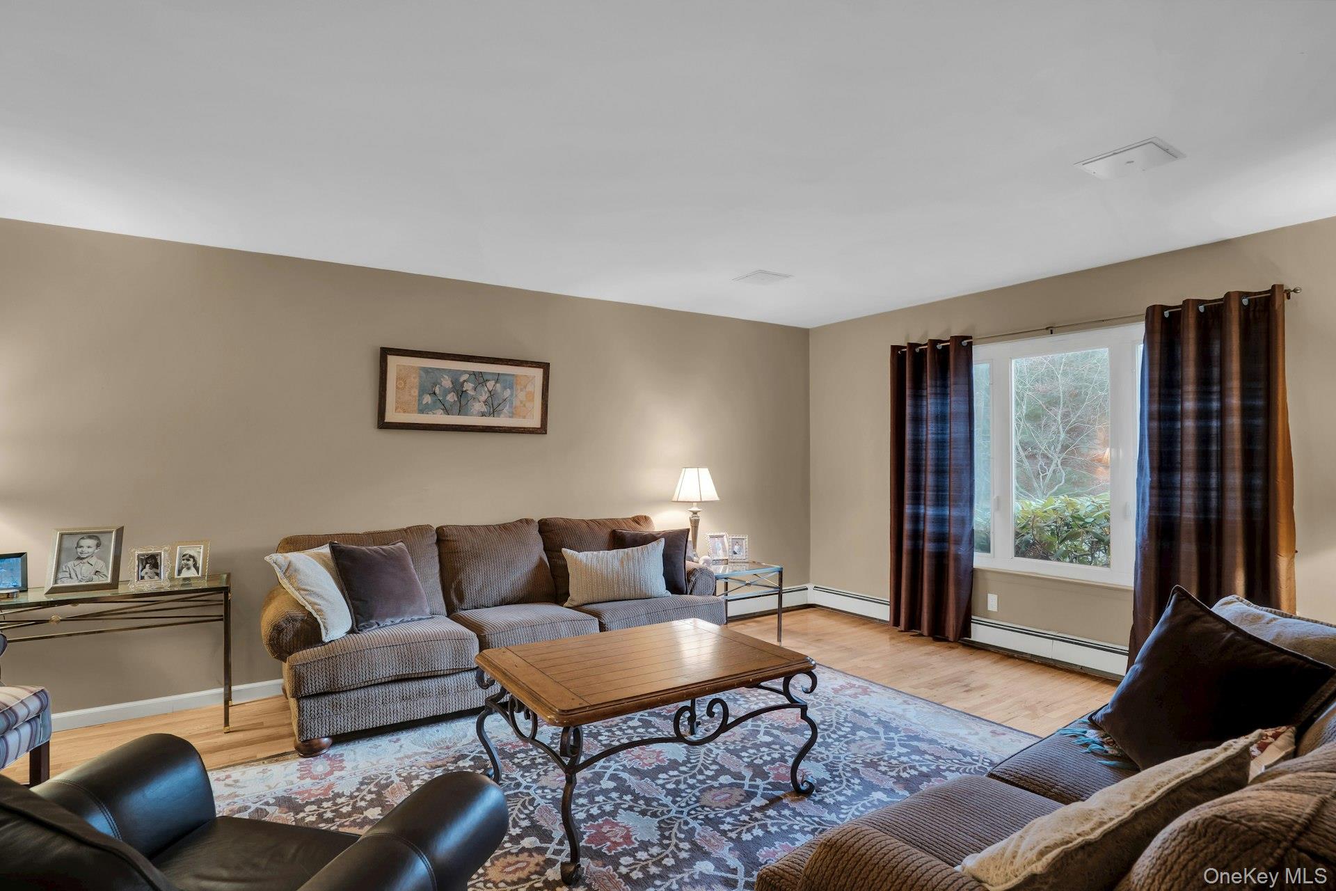 #11 photo, 50 Colby Drive, Dix Hills , NY 11746