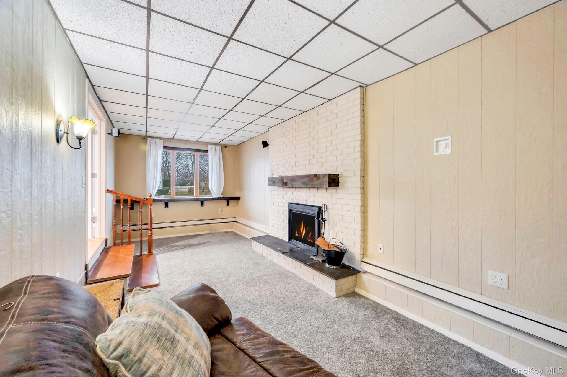 #16 photo, 47 Pearsall Place, सफ़ोक काउंटी Deer Park , NY 11729