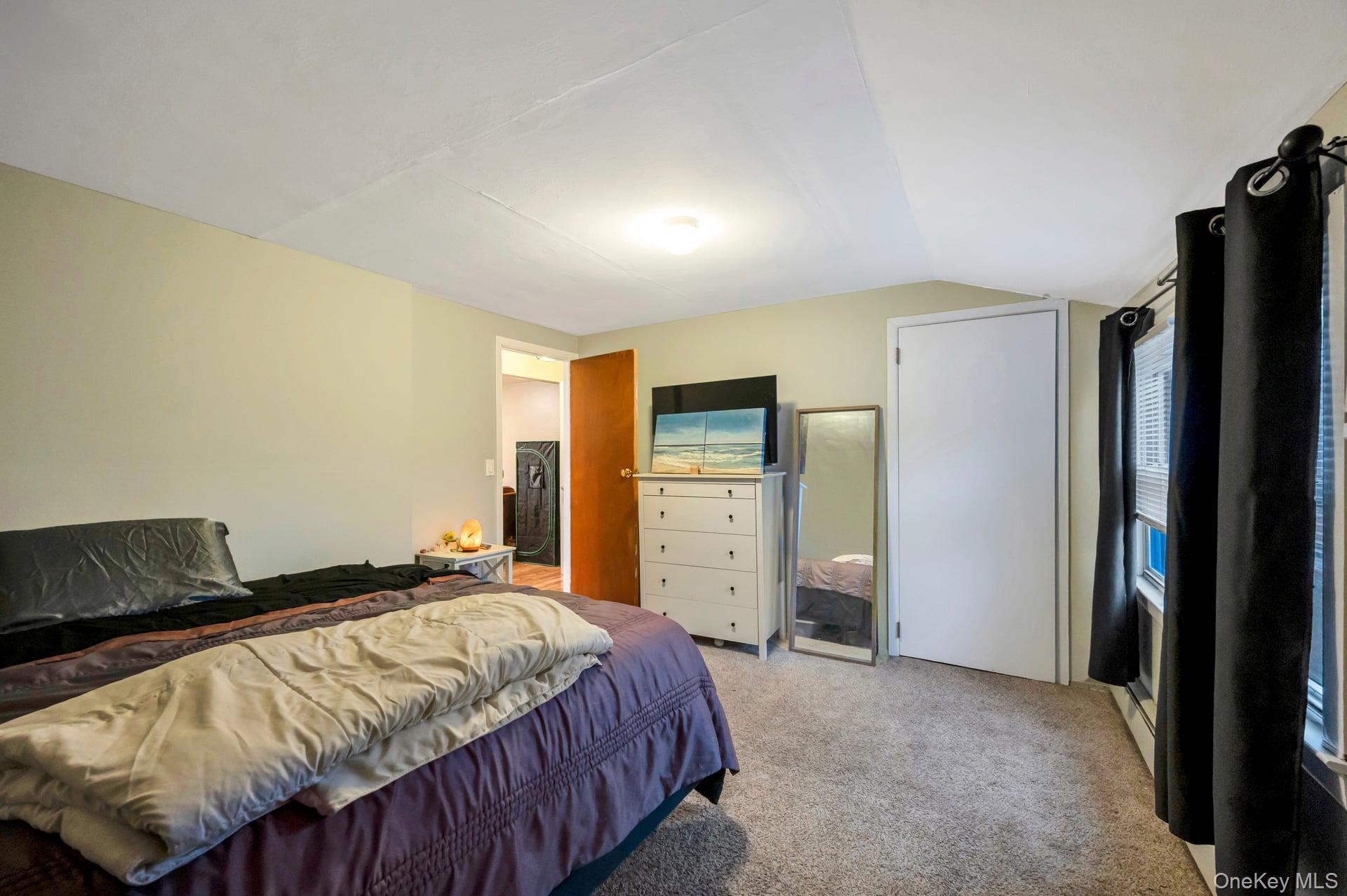 #18 photo, 47 Pearsall Place, सफ़ोक काउंटी Deer Park , NY 11729