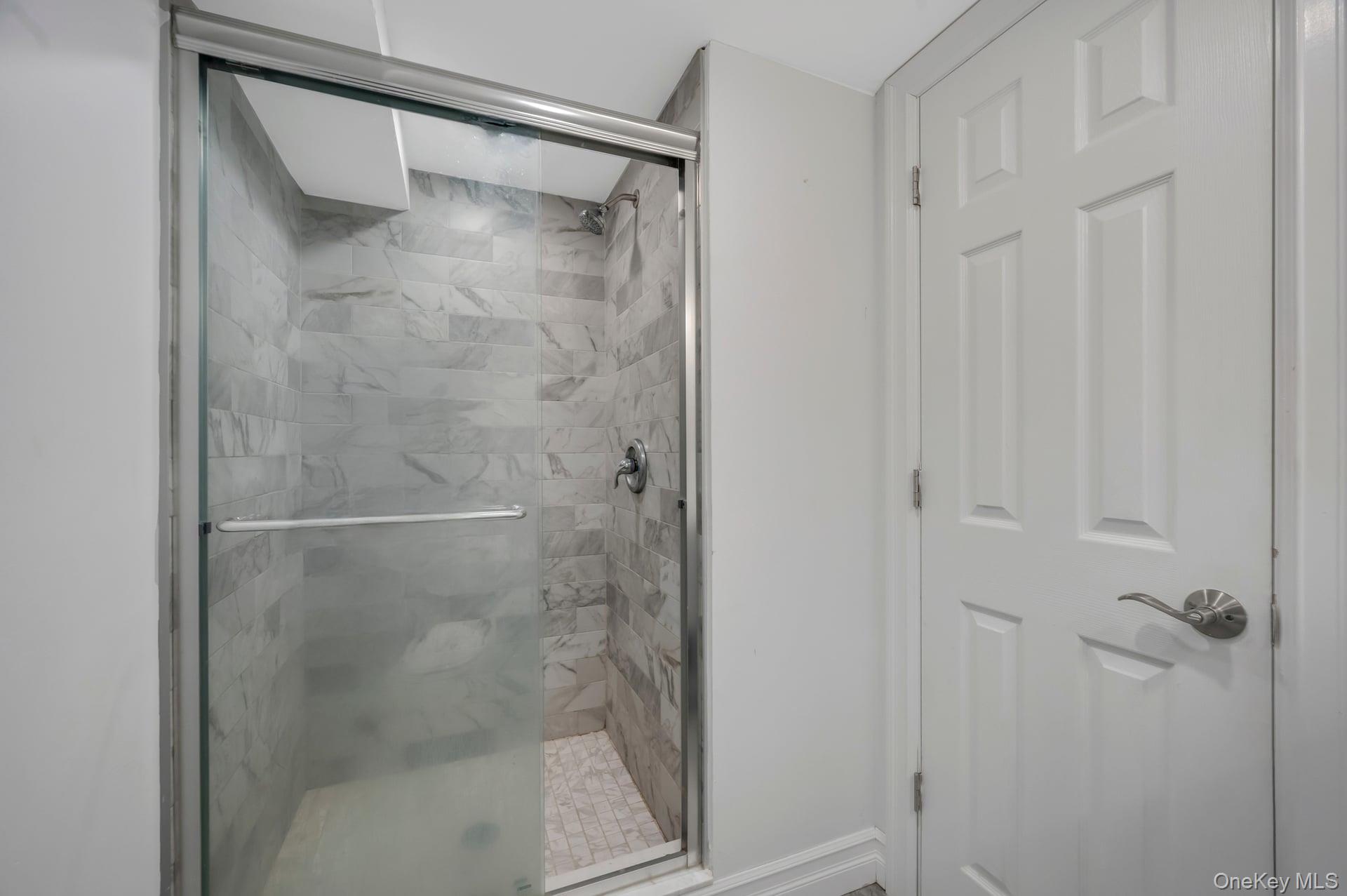 #20 photo, 47 Pearsall Place, सफ़ोक काउंटी Deer Park , NY 11729