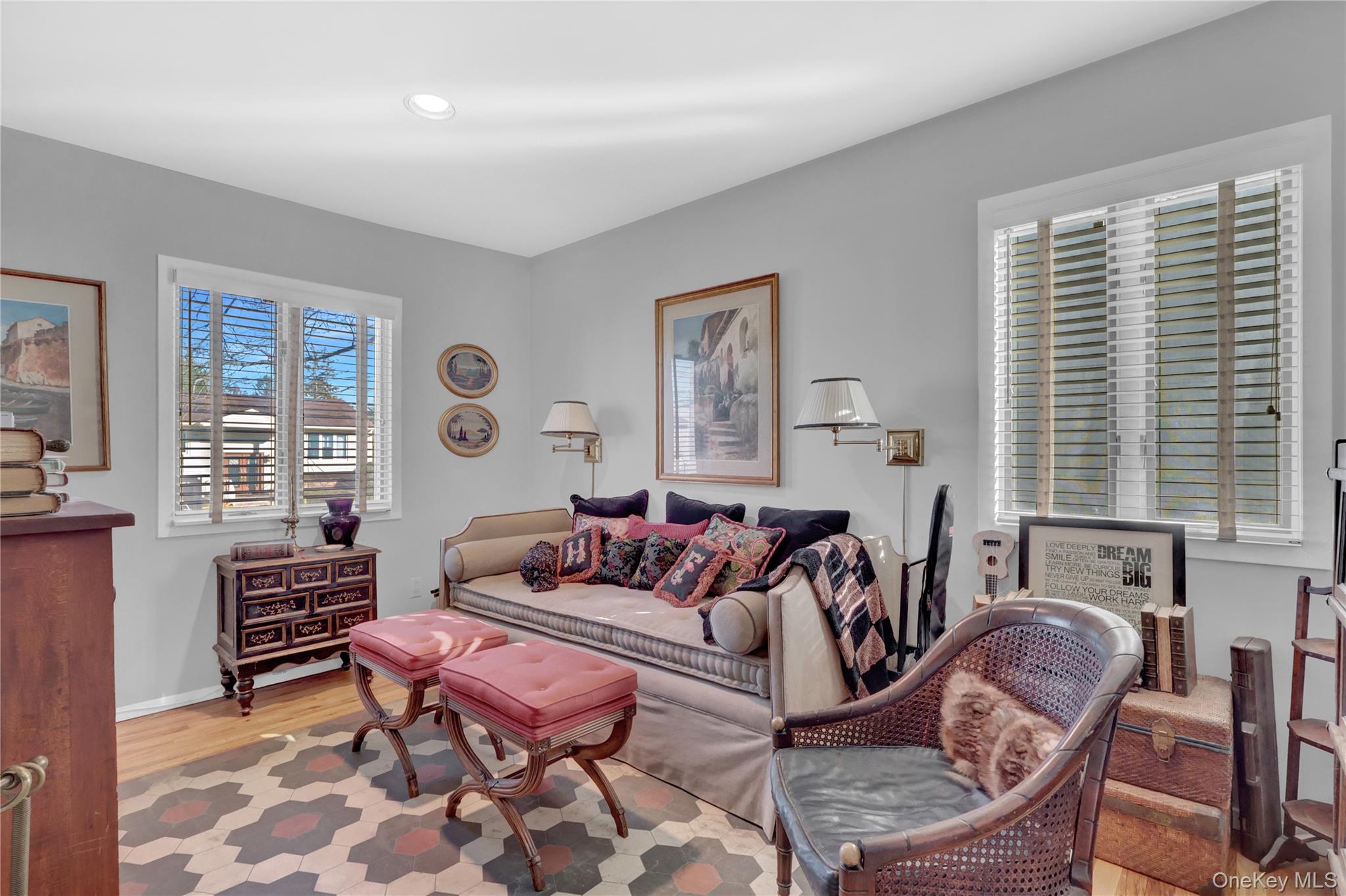 #11 photo, 2988 Bond Drive, Нассау ‖ Merrick , NY 11566