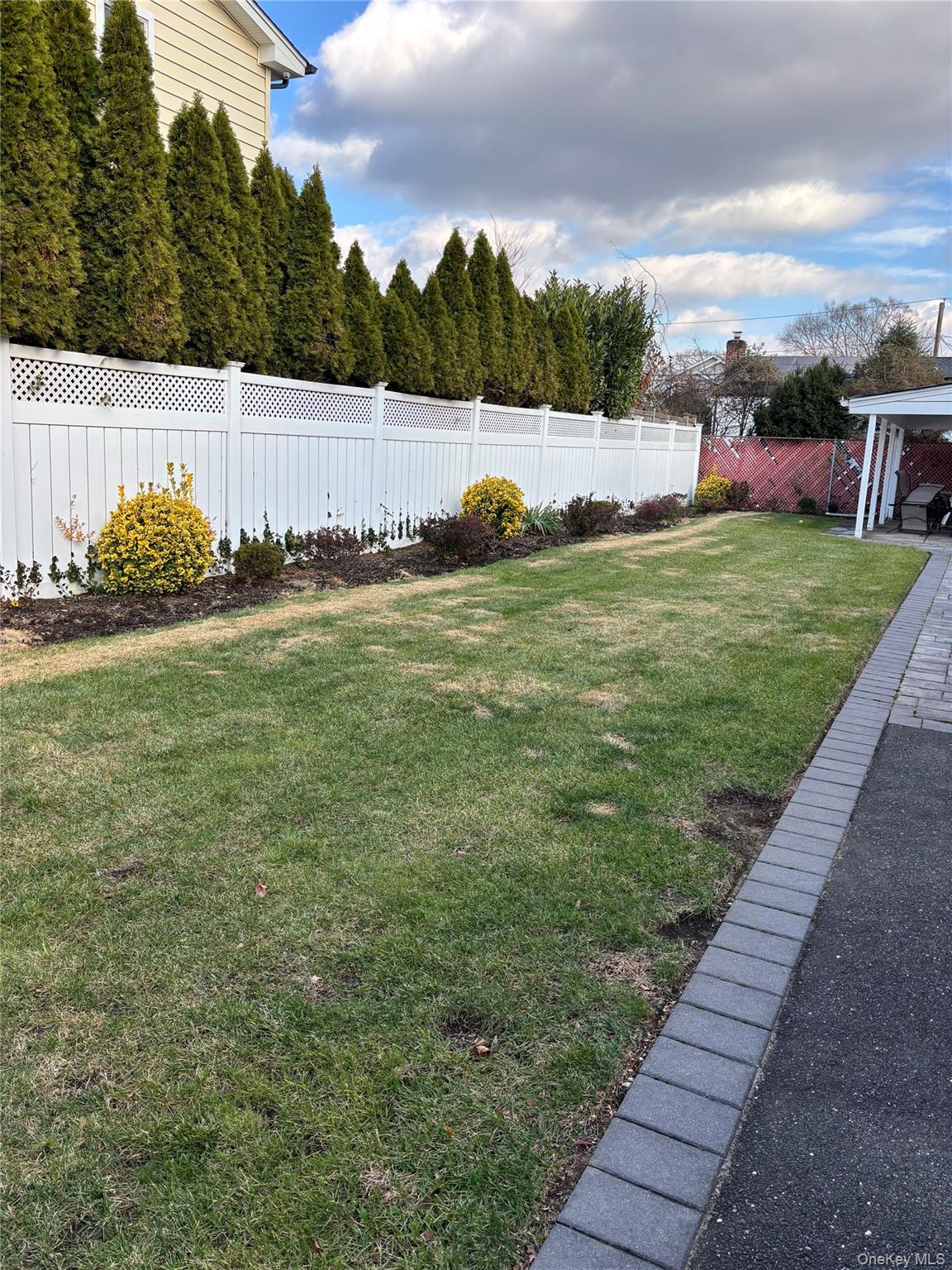 #2 photo, 249 Grange Street, מחוז נסאו Franklin Square , NY 11010