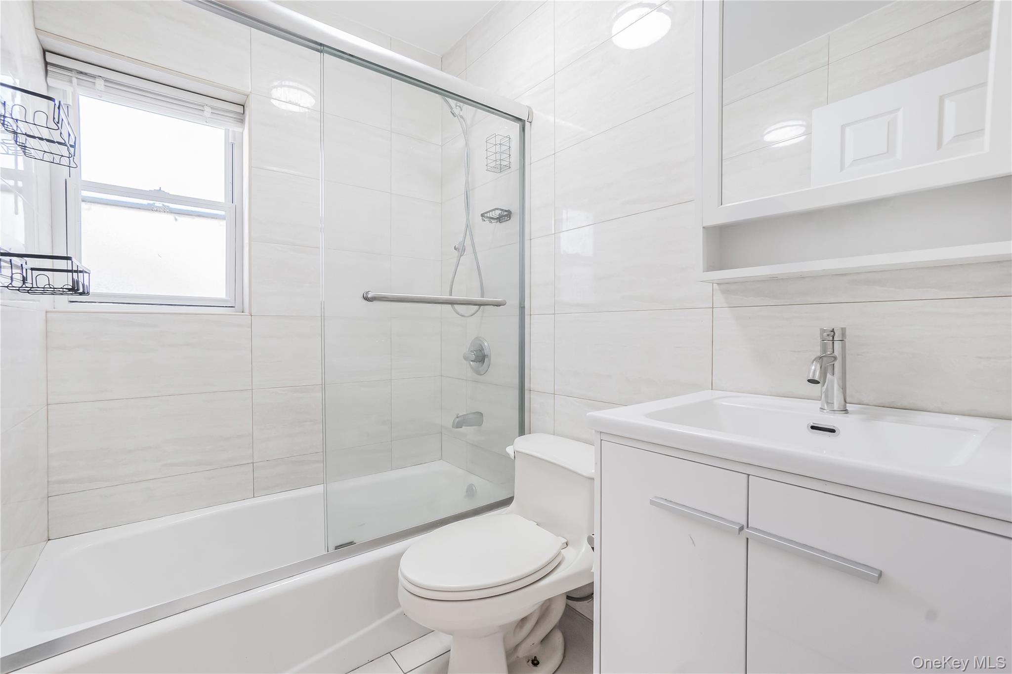 #10 photo, 43-39 247th Street, Little Neck , NY 11363