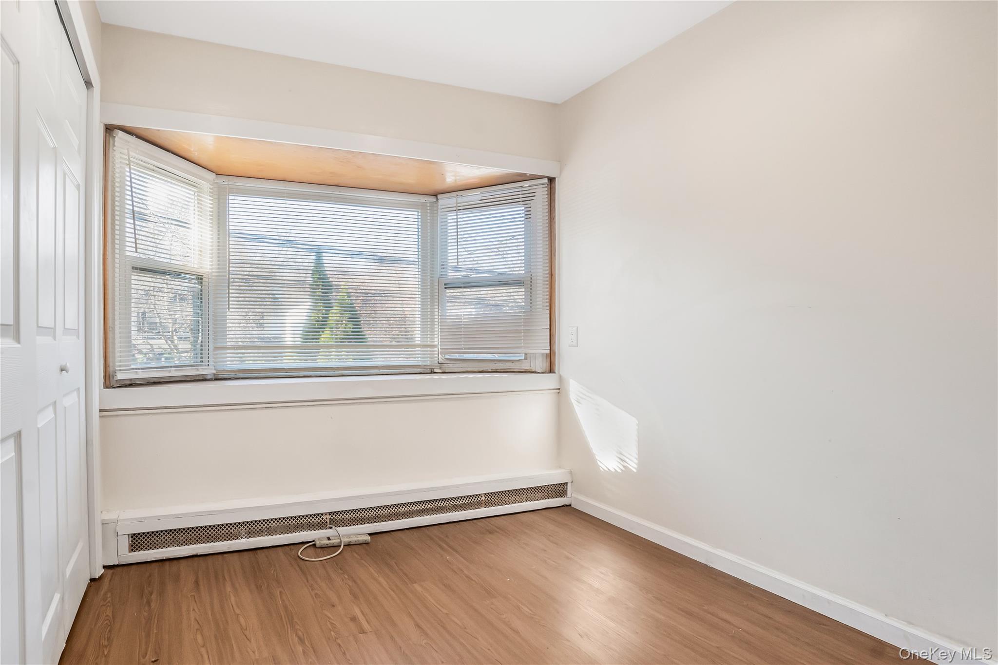 #6 photo, 43-39 247th Street, Little Neck , NY 11363