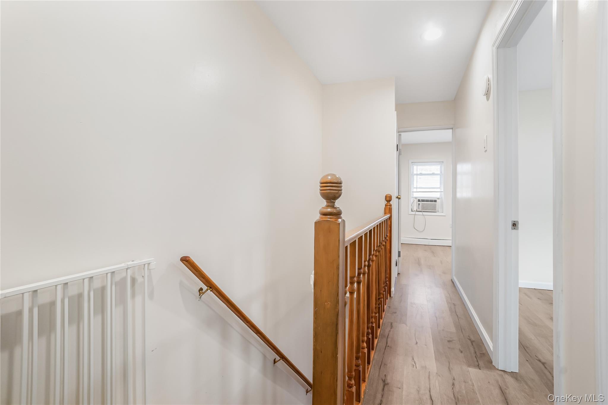 #8 photo, 43-39 247th Street, Little Neck , NY 11363