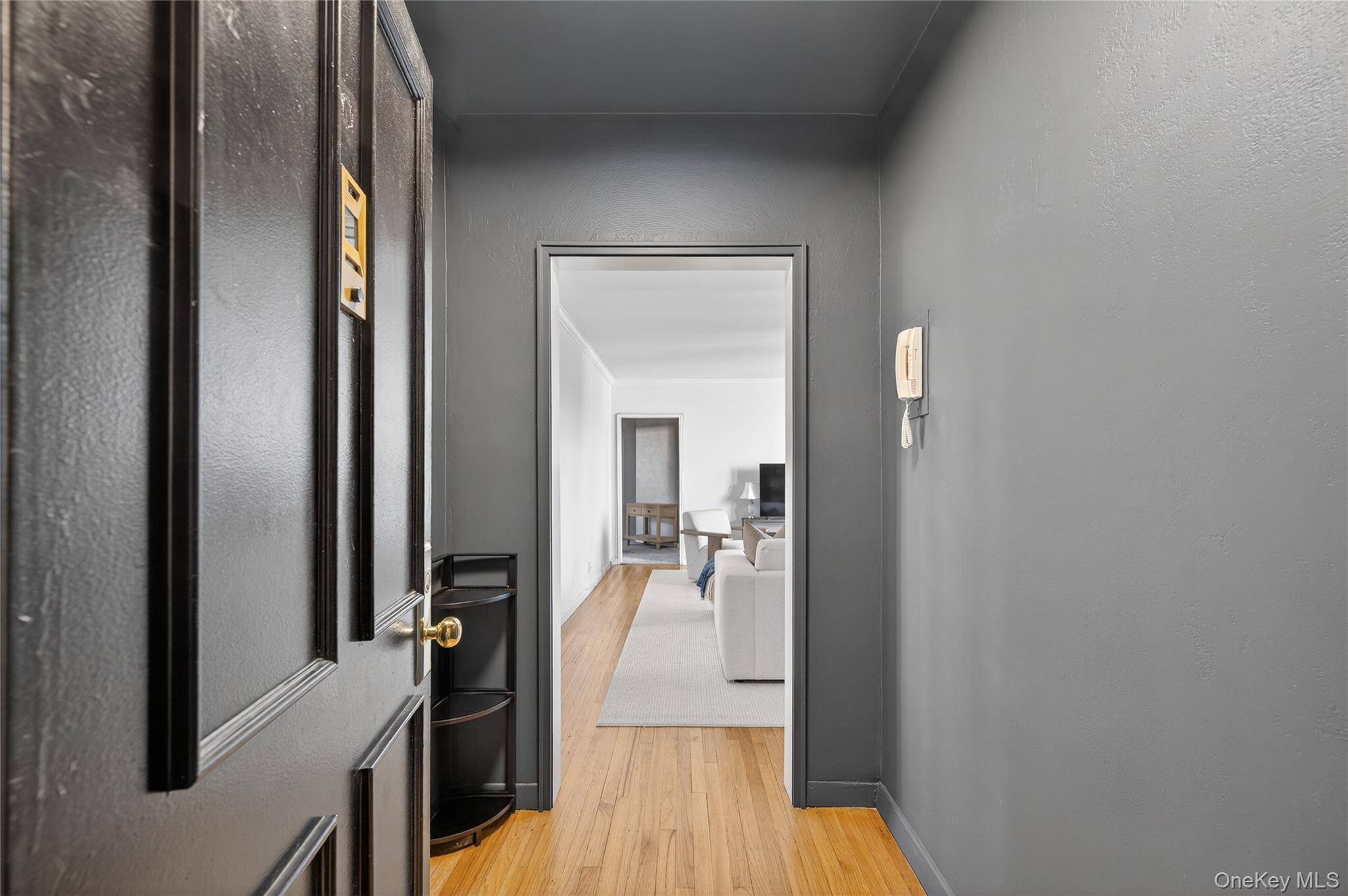 #2 photo, 360 Stewart Avenue, 롱 아일랜드 Garden City , NY 11530