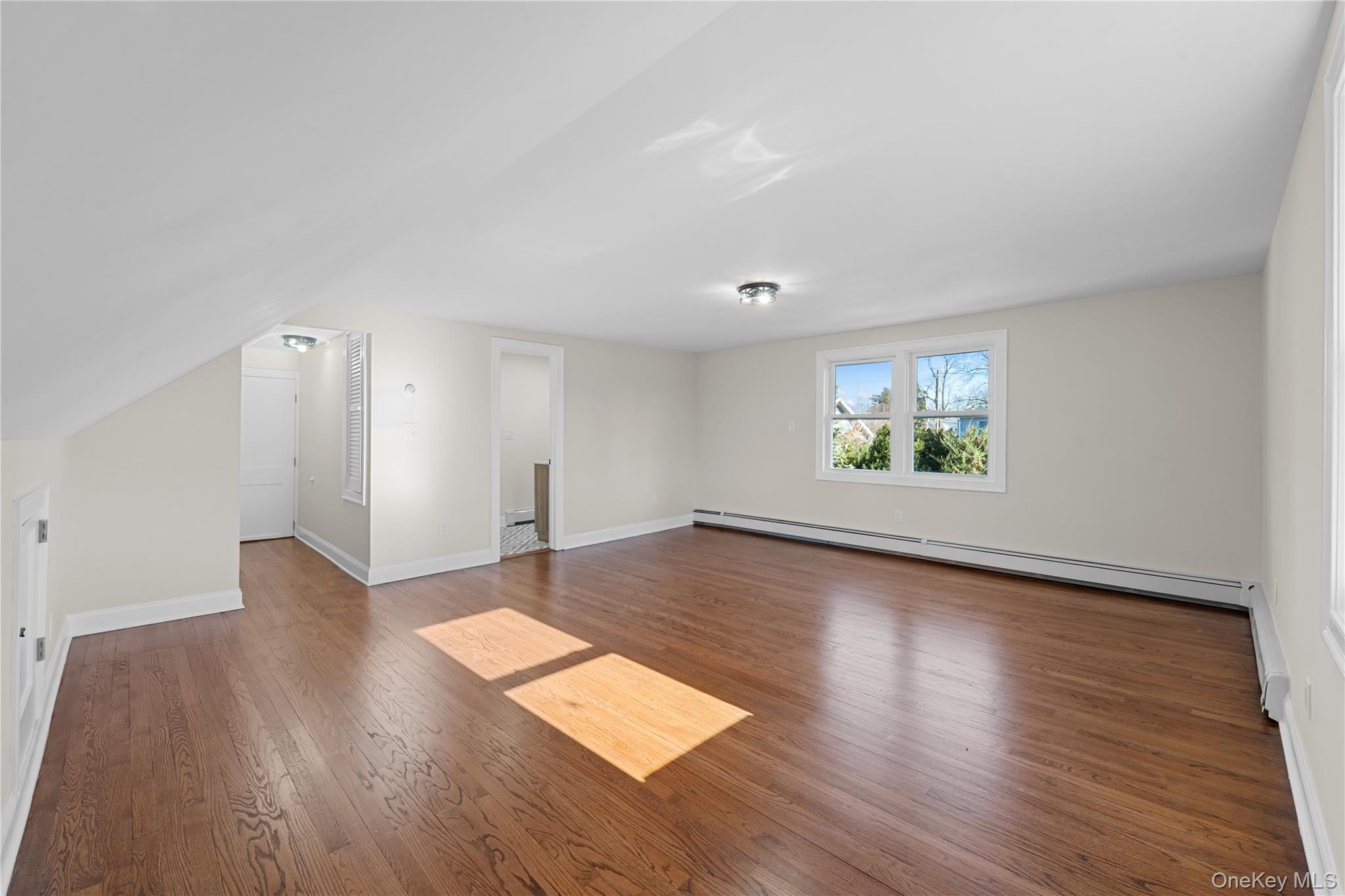 #18 photo, 22 Guilette Place, Amityville , NY 11701