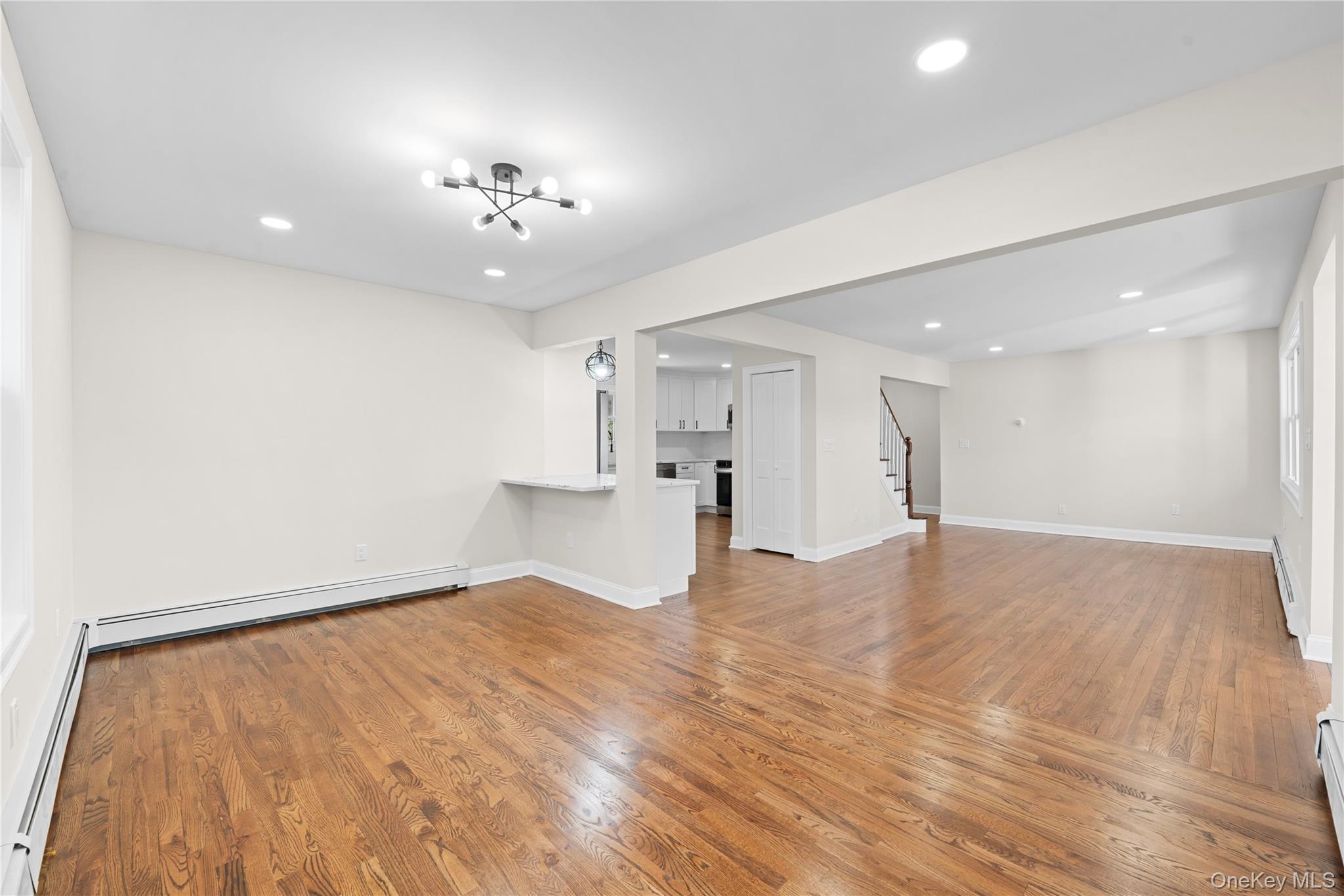 #5 photo, 22 Guilette Place, Amityville , NY 11701