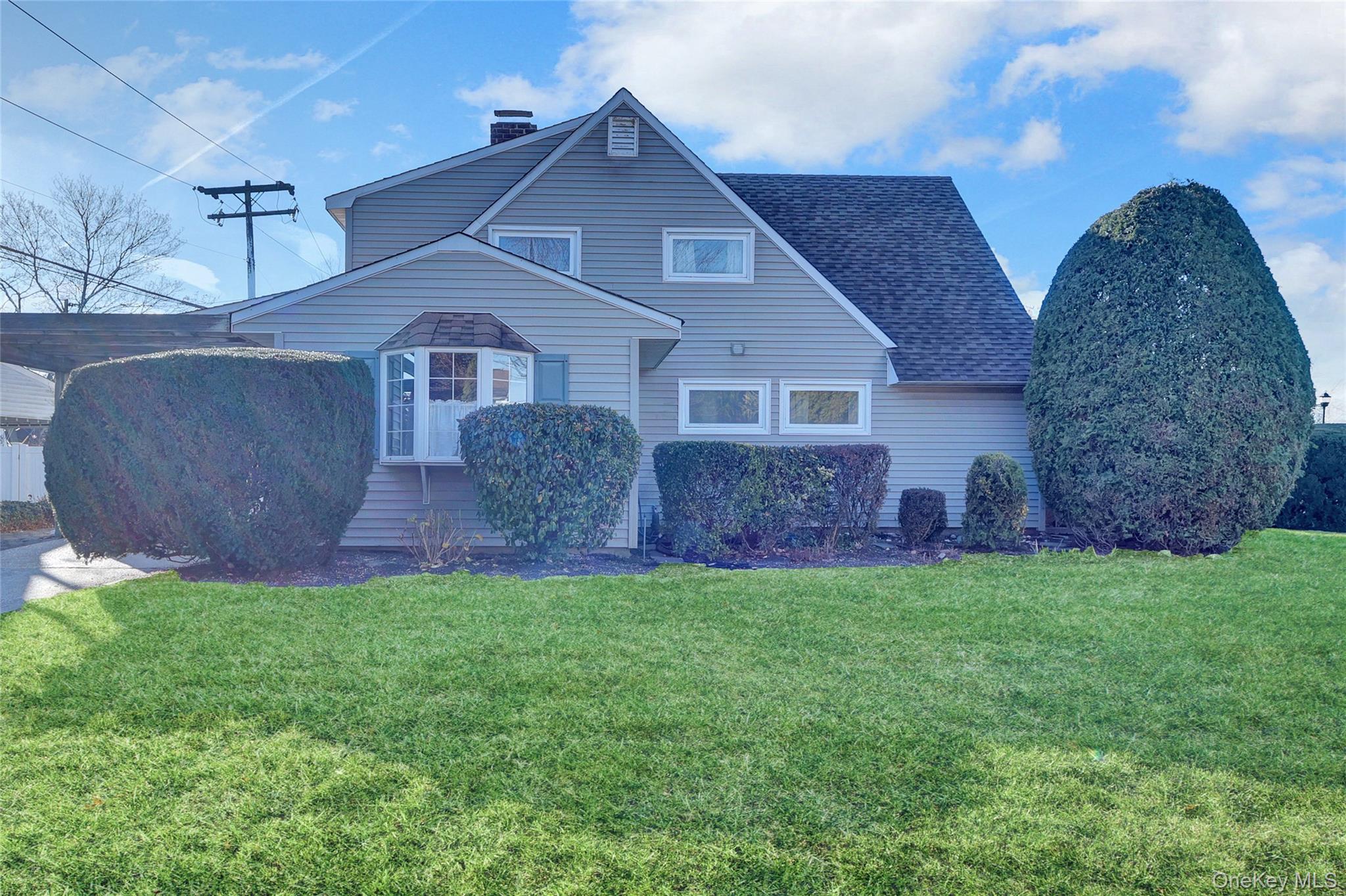 #1 photo, 2 Welcome Lane, नासाउ काउंटी Hempstead , NY 11793