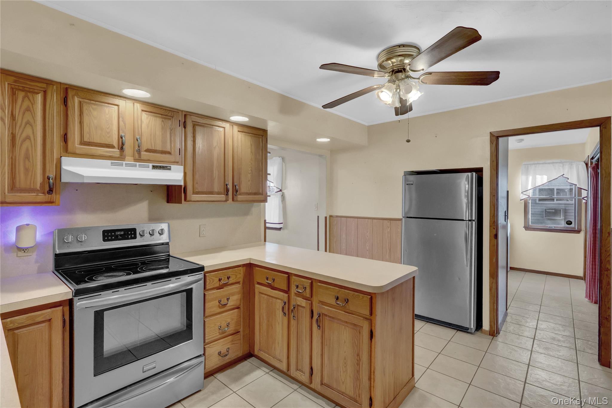 #9 photo, 2 Welcome Lane, नासाउ काउंटी Hempstead , NY 11793