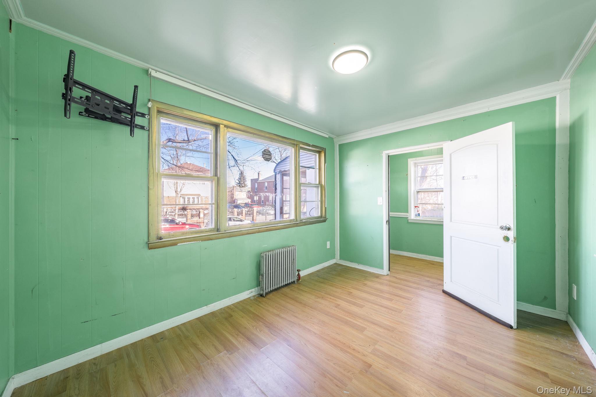 #20 photo, 2214 Hermany Avenue, 브롱크스 Bronx , NY 10473
