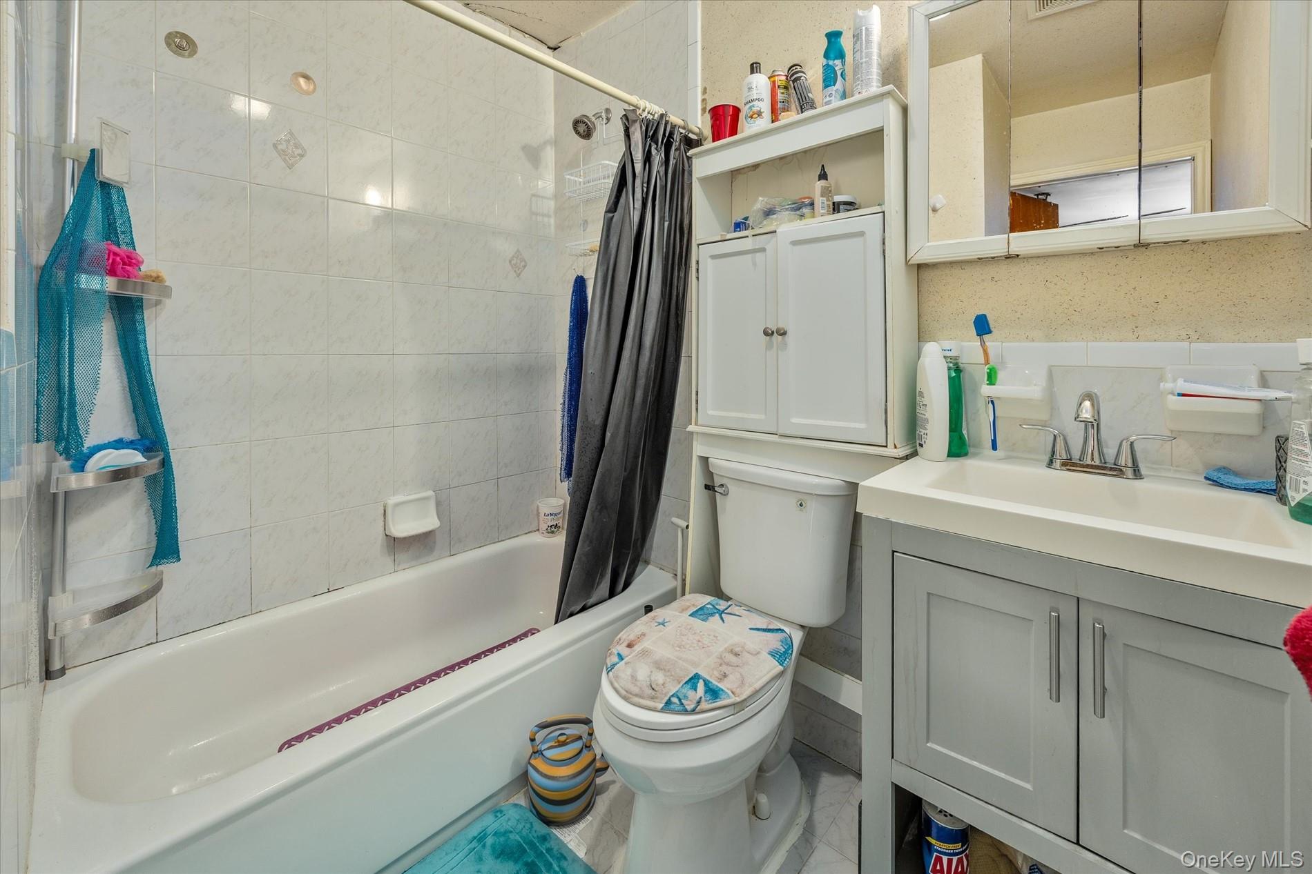 #9 photo, 657 E 102nd #8 Street, הברונקס Brooklyn , NY 11236