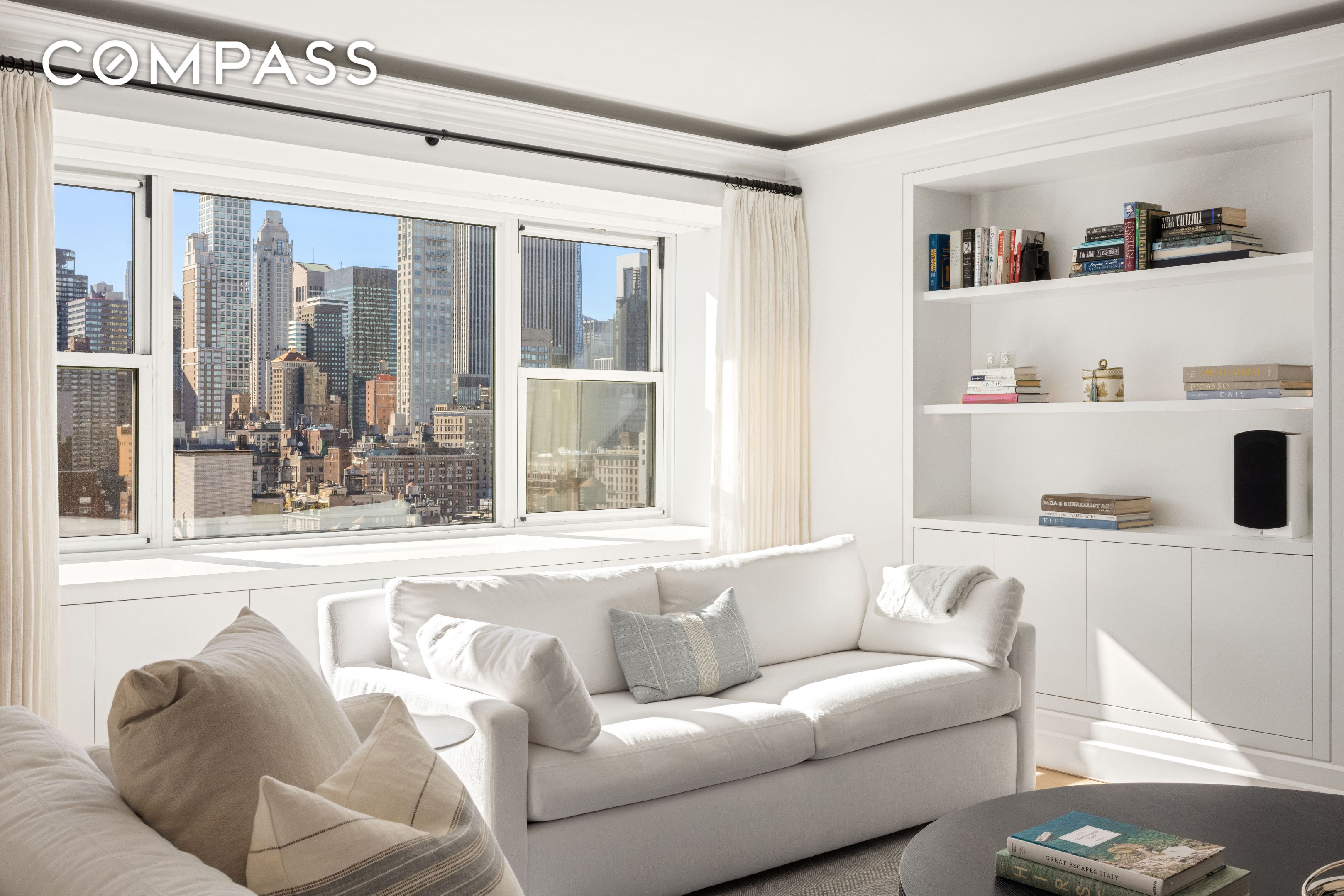 #3 photo, 150 E 69th Street, Lenox Hill , NY 10021