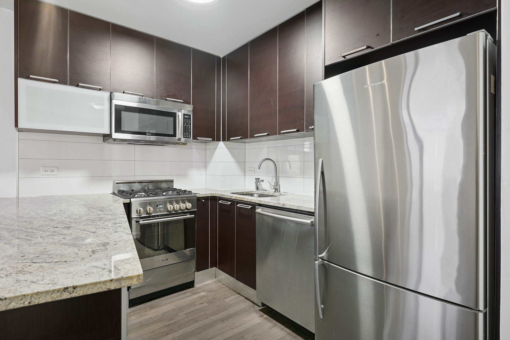 #4 photo, 502 Ninth Avenue, Манхэттен ‖ Hudson Yards , NY 10018