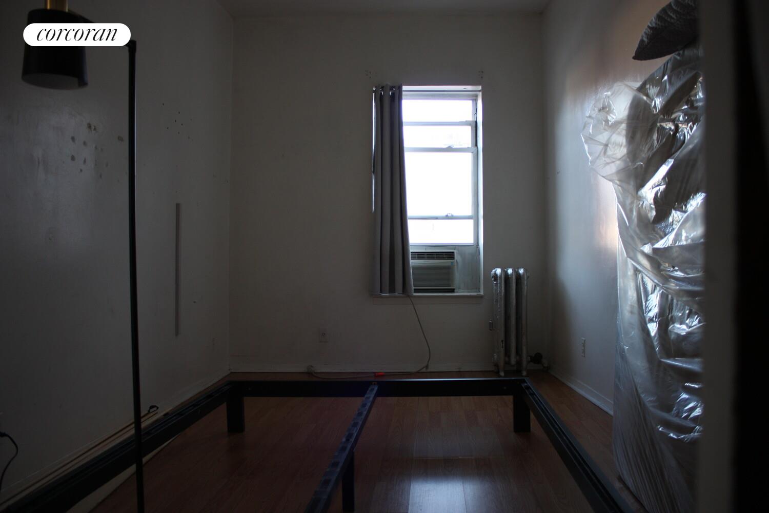 #19 photo, 30-16 38TH Avenue, Long Island City , NY 11101