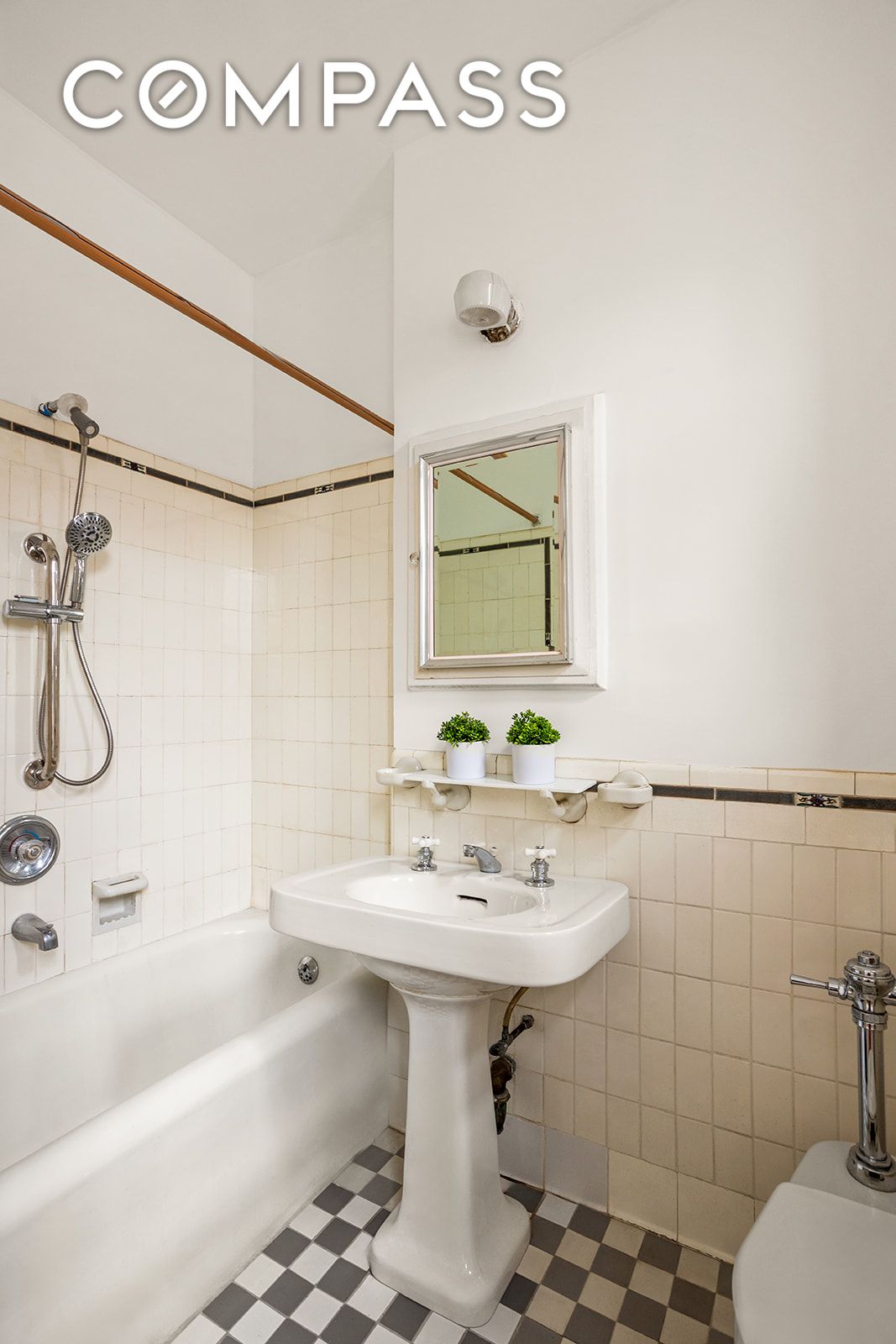 #12 photo, 33-51 80th Street, Jackson Heights , NY 11372