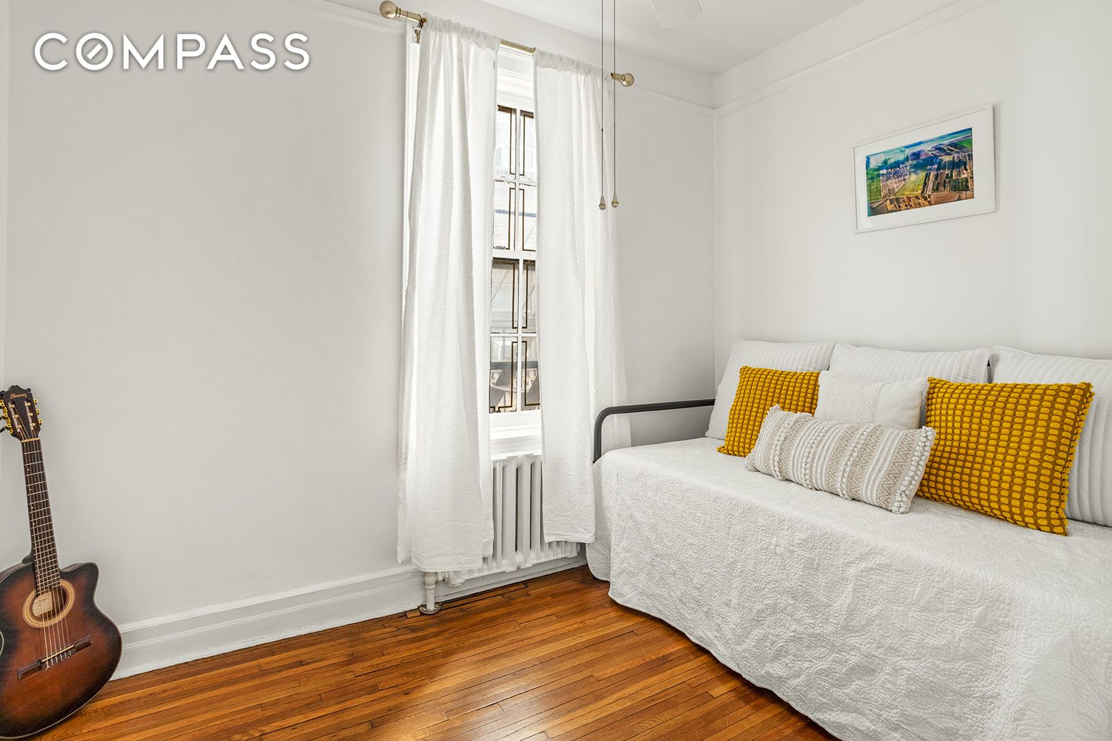 #5 photo, 33-51 80th Street, Jackson Heights , NY 11372