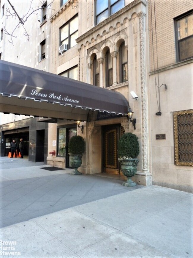 #7 photo, 7 PARK Avenue, Murray Hill , NY 10016