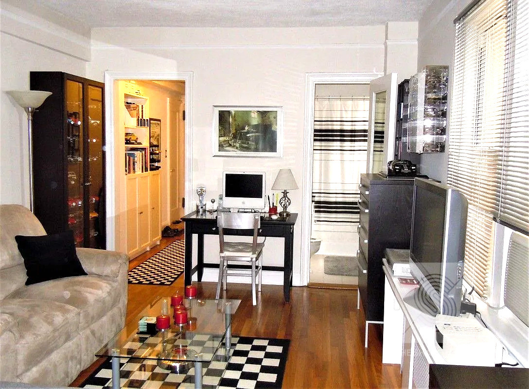 #1 photo, 321 E 54th Street, Манхэттен ‖ Sutton Place , NY 10022