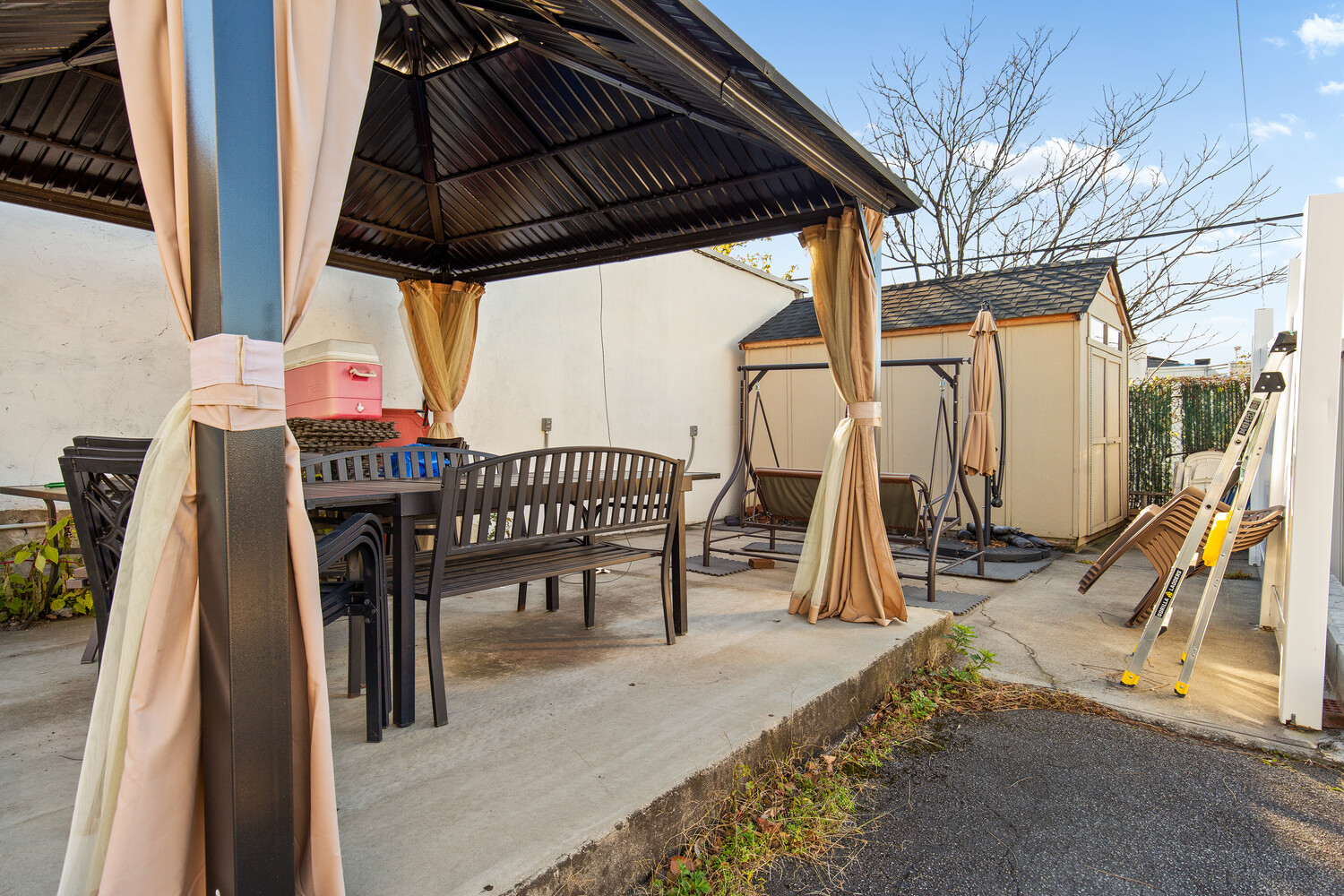 #18 photo, 58-40 61ST Street, Maspeth , NY 11378