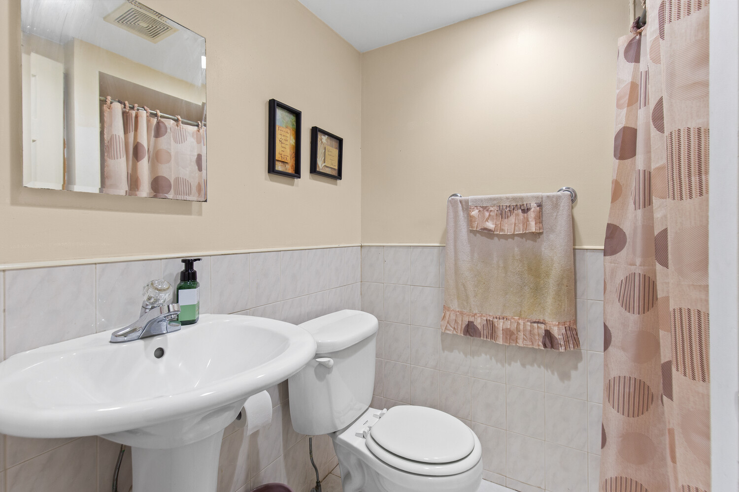 #9 photo, 58-40 61ST Street, Maspeth , NY 11378