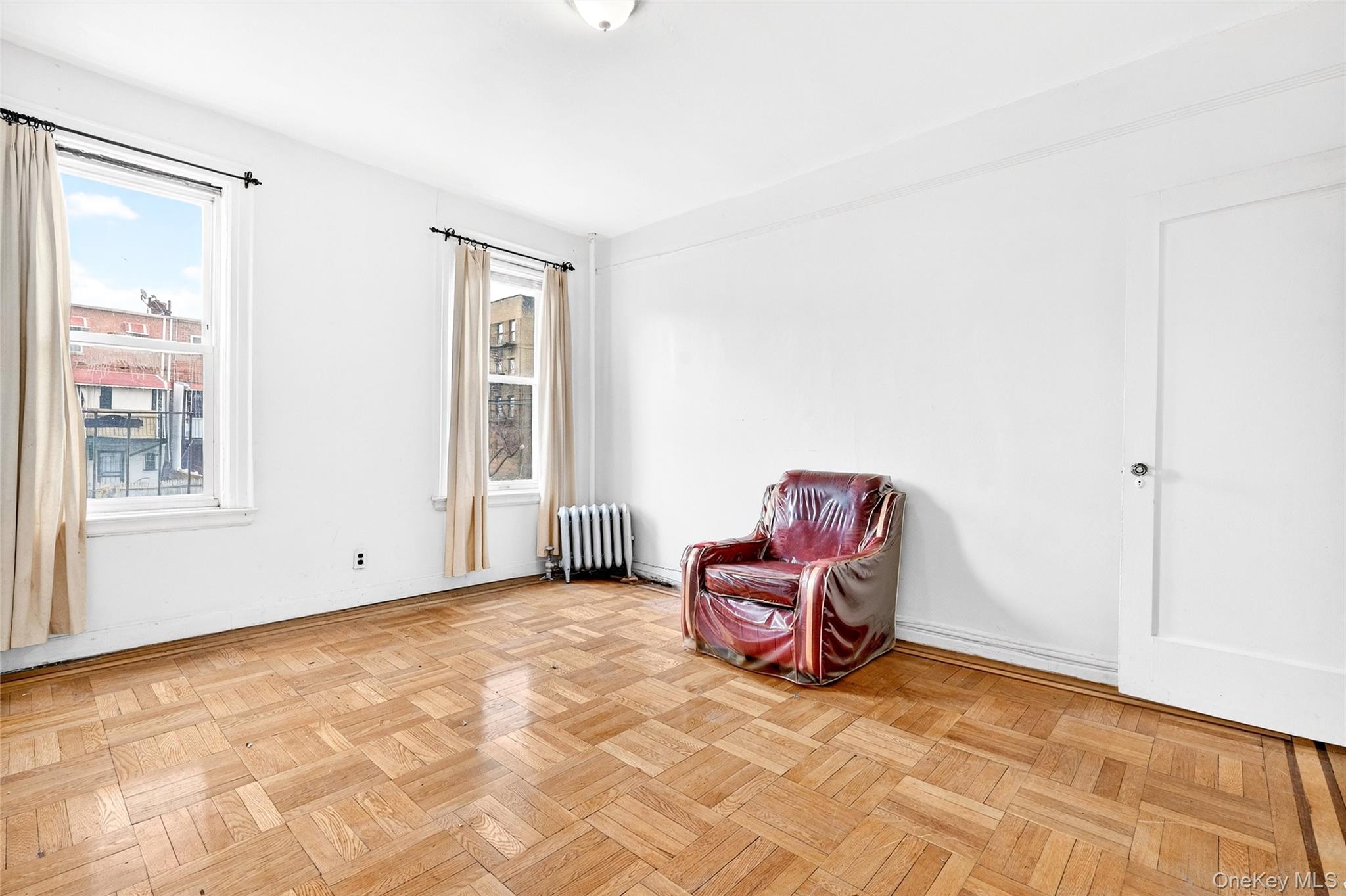 #15 photo, 759 E 221st Street, ब्रोंक्स Bronx , NY 10467