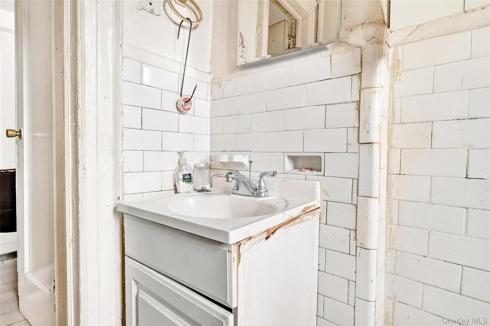 #17 photo, 759 E 221st Street, ब्रोंक्स Bronx , NY 10467