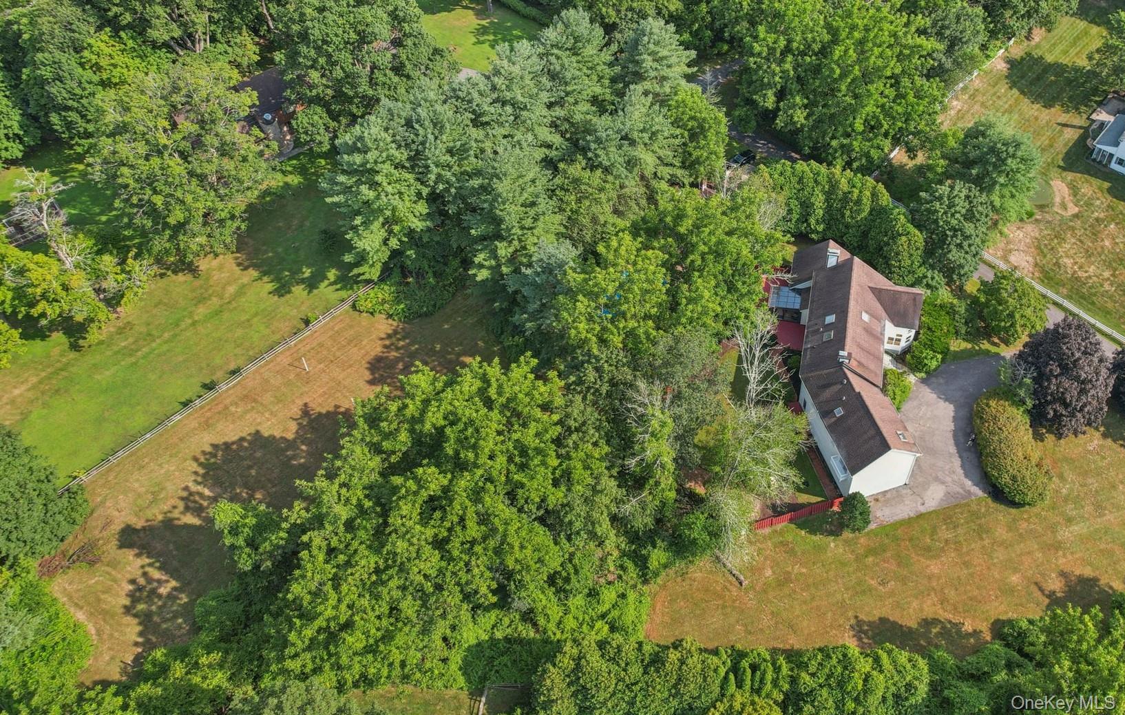 #3 photo, 7 Dickson Lane, Mount Kisco , NY 10549