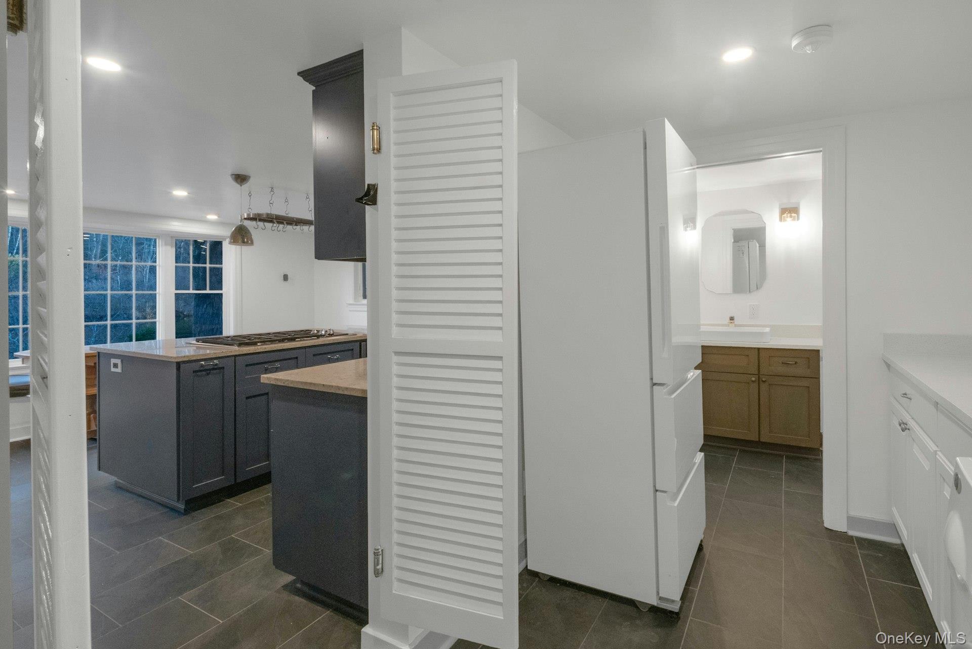 #16 photo, 1364 Spring Valley Road, Ossining , NY 10562