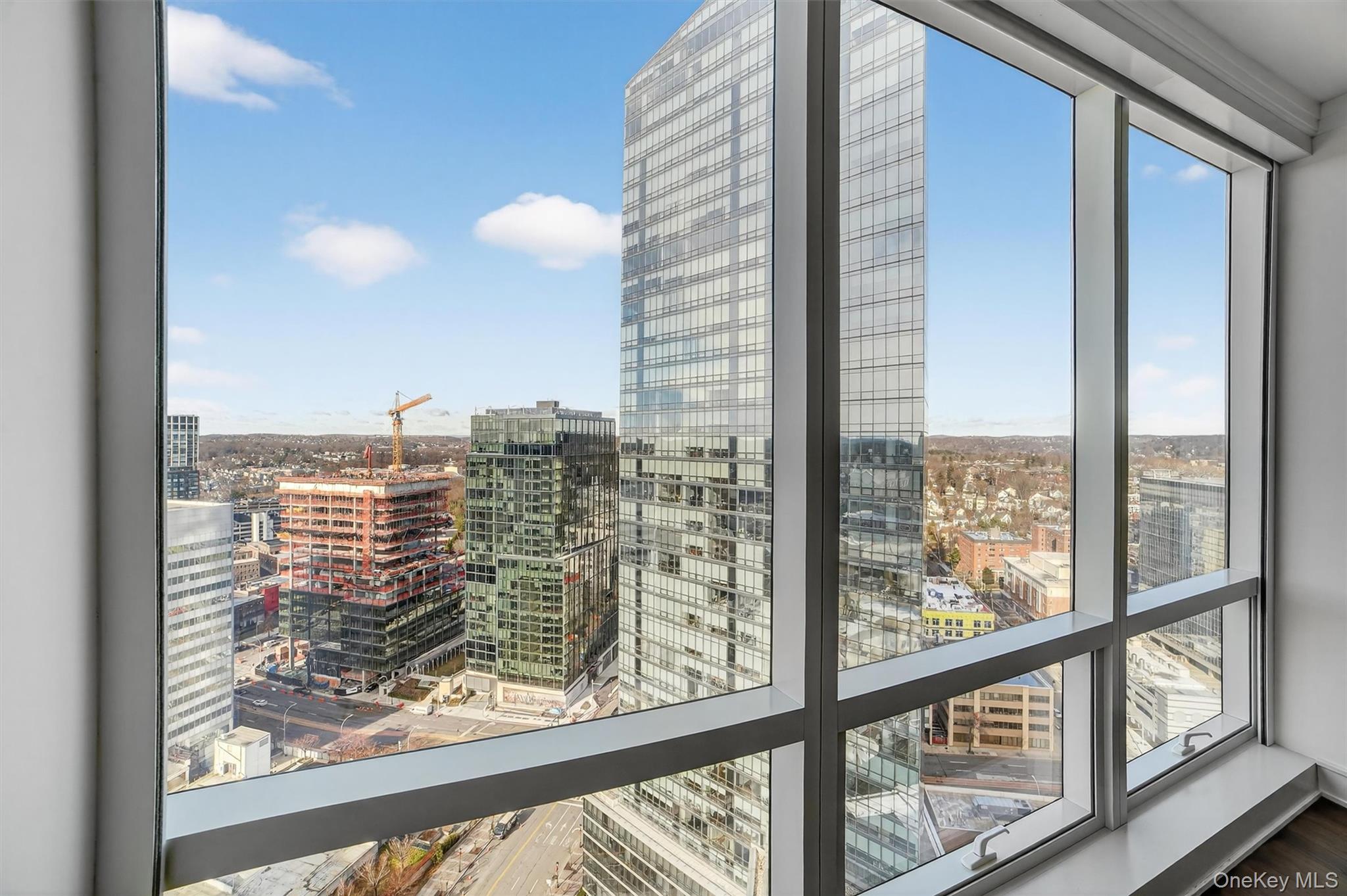 #18 photo, 1 Renaissance Square, White Plains , NY 10601