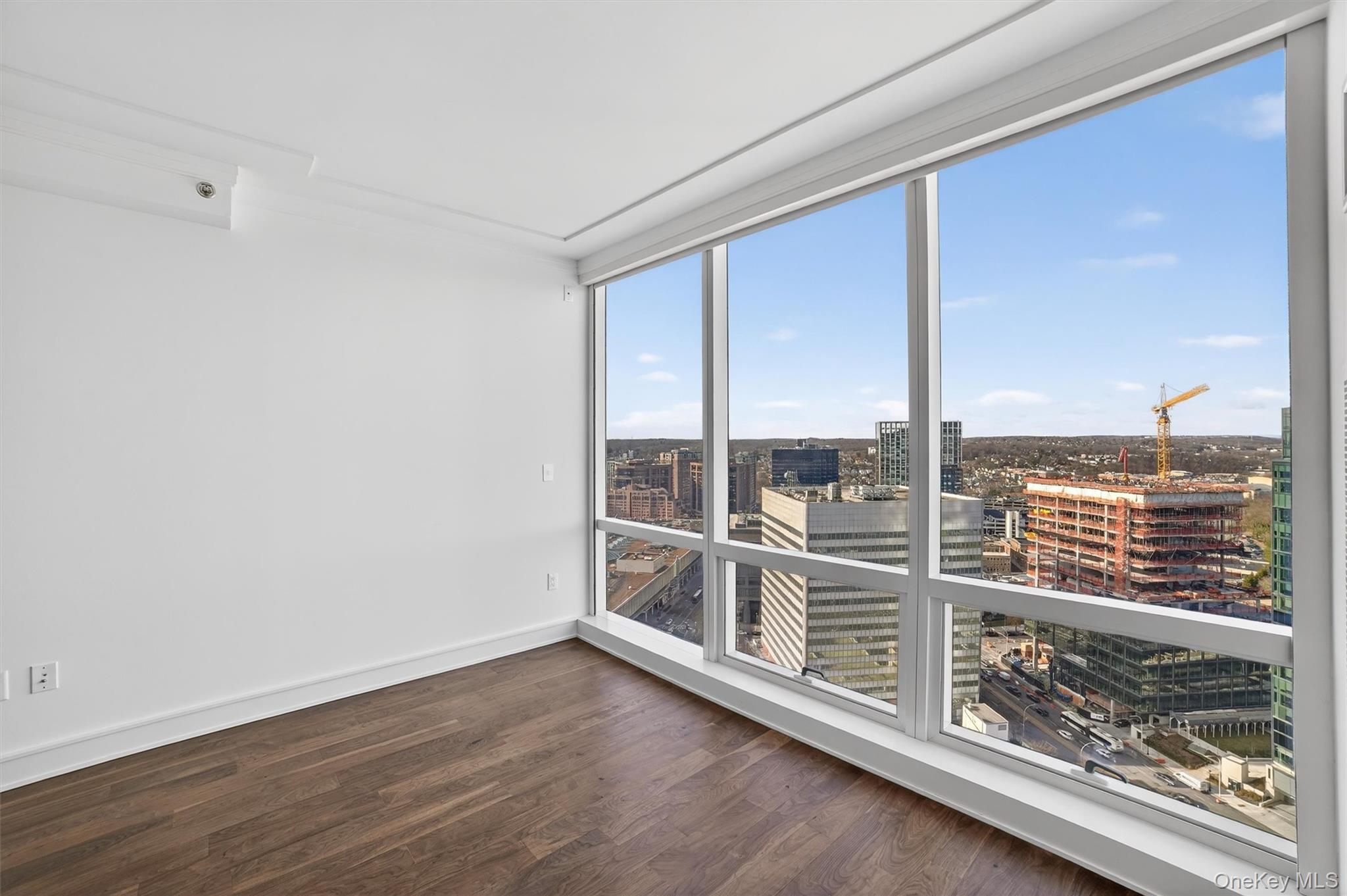 #19 photo, 1 Renaissance Square, White Plains , NY 10601