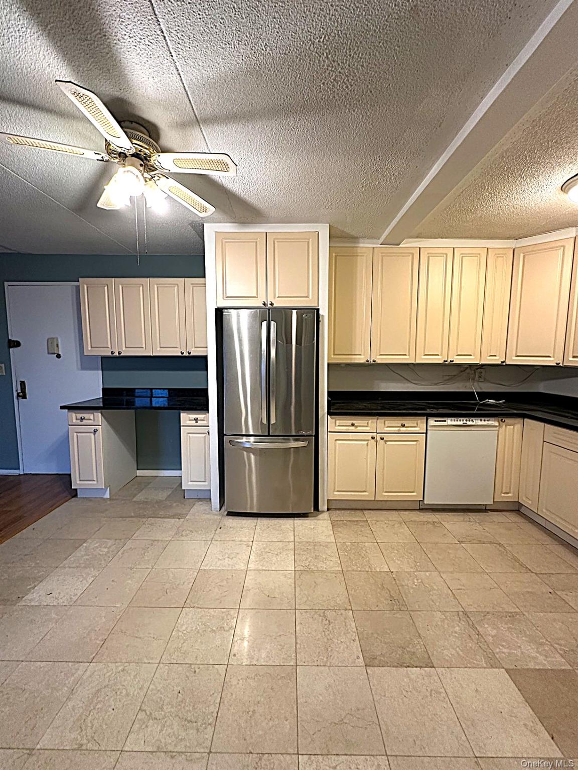 #7 photo, 100 Diplomat Drive, Mount Kisco , NY 10549