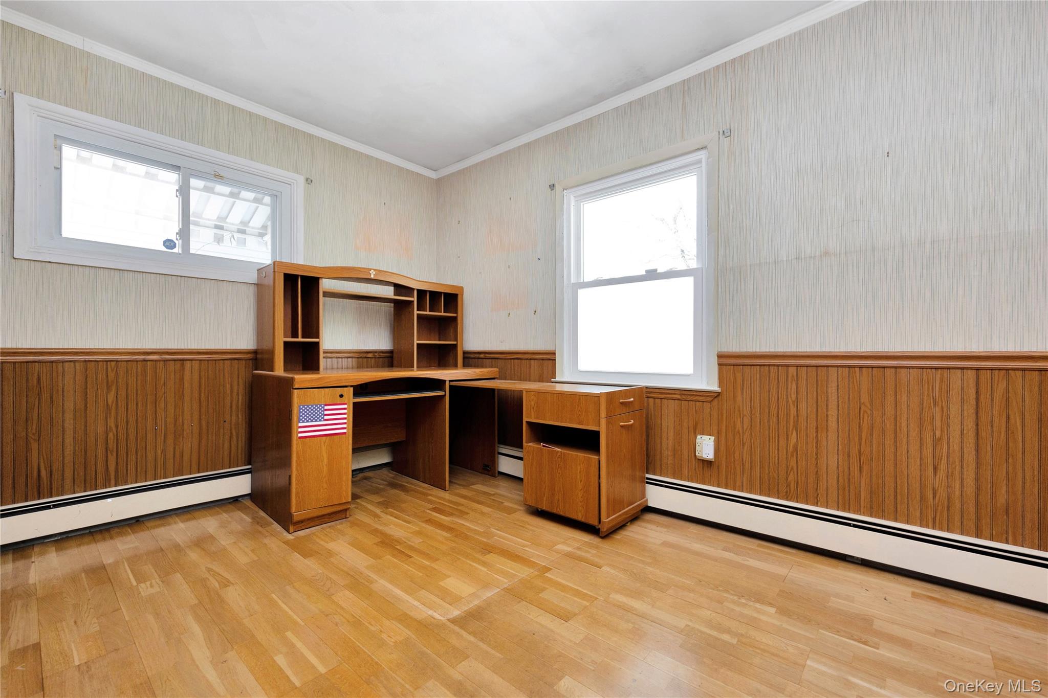 #16 photo, 69 Cottonwood Lane, Westbury , NY 11590