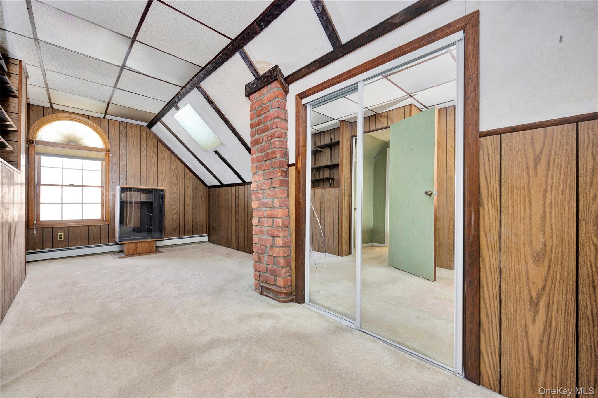 #17 photo, 69 Cottonwood Lane, Westbury , NY 11590