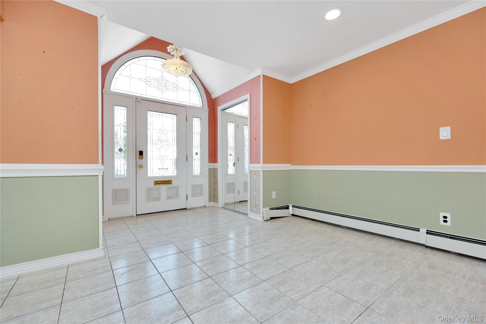 #4 photo, 69 Cottonwood Lane, Westbury , NY 11590