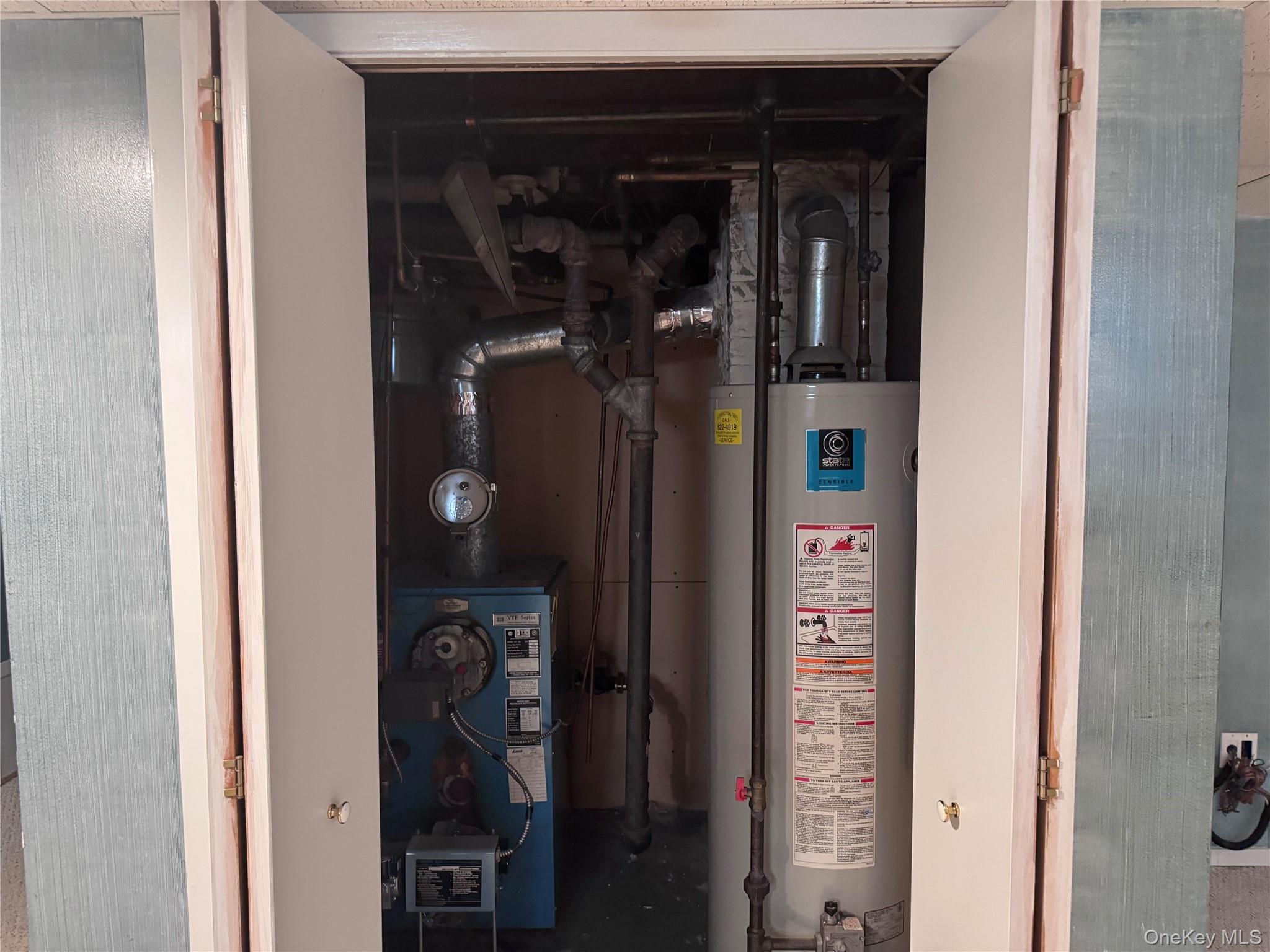 #16 photo, 4 Franklin Street, ناسو Hicksville , NY 11801