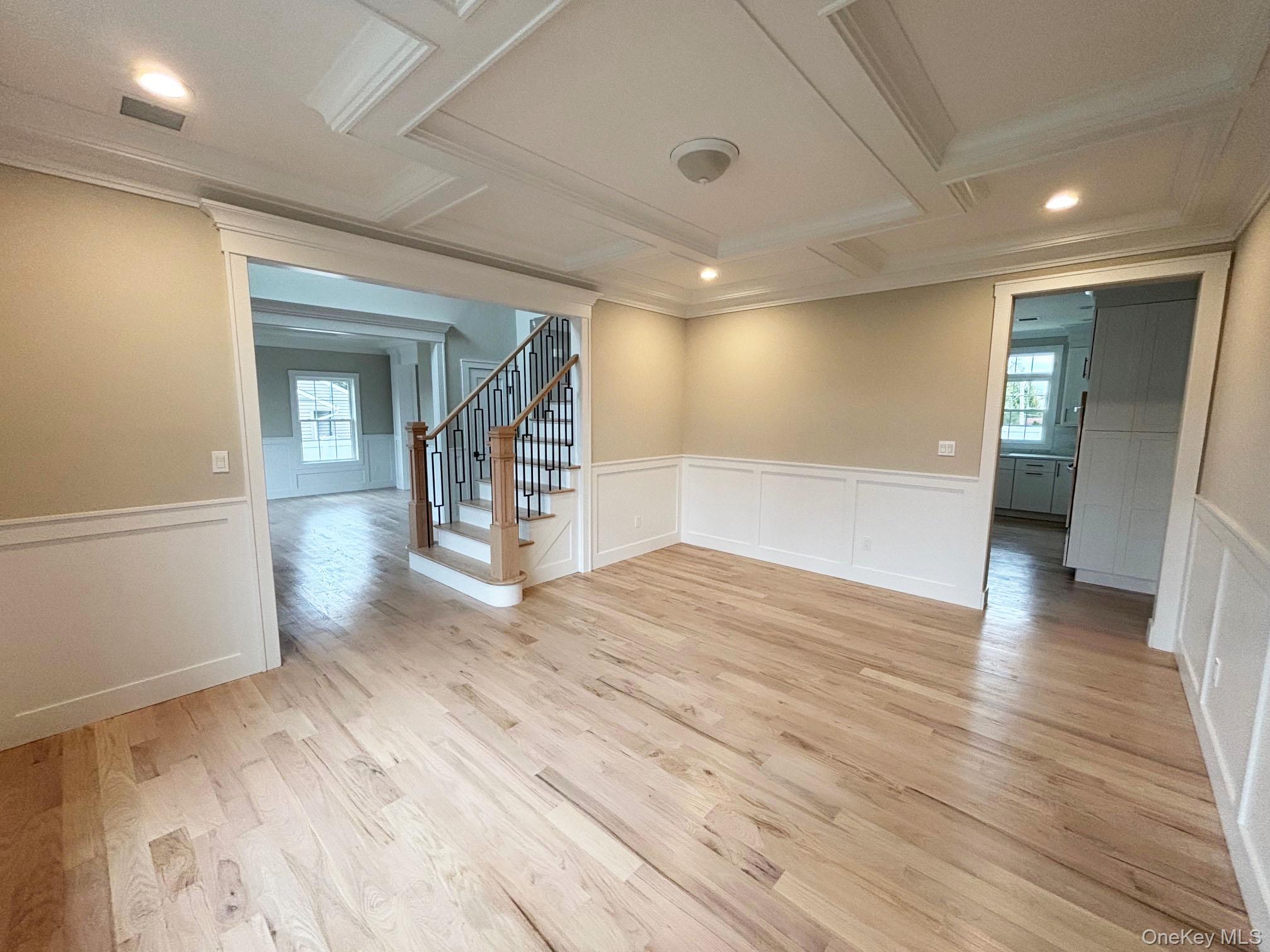 #5 photo, 1750 Henry Road, Merrick , NY 11566