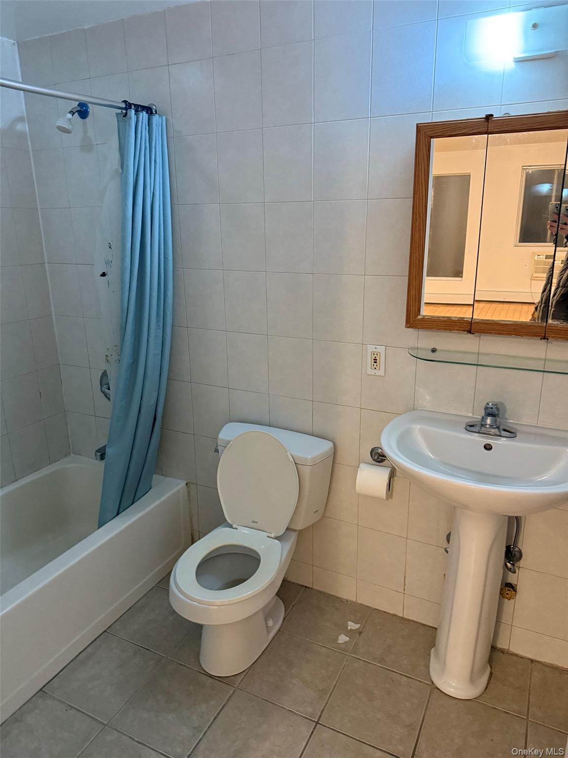 #8 photo, 42-11 Parsons Boulevard, Flushing , NY 11355